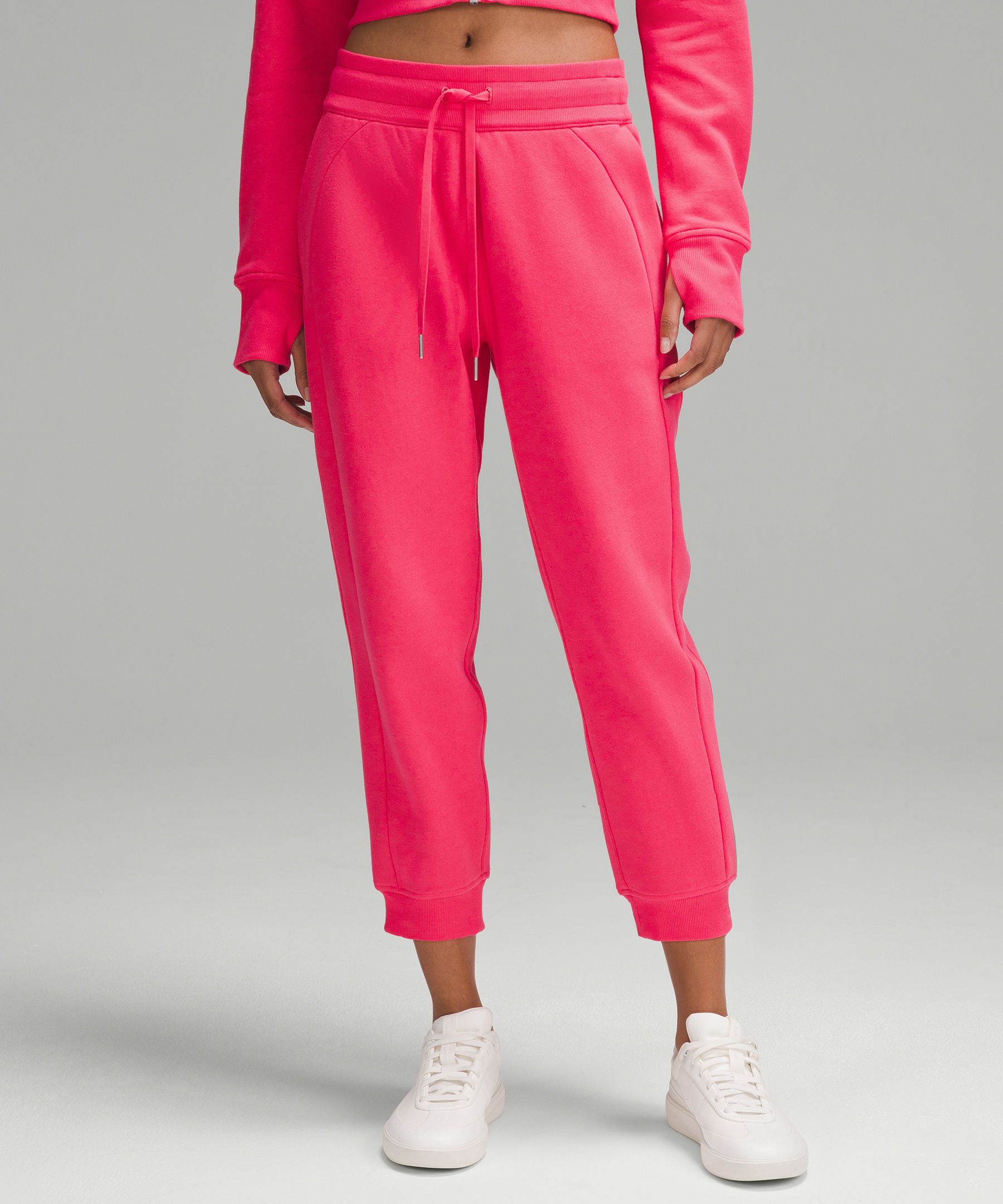 Lululemon Women's Scuba High Rise Jogger Size 20 in Pink - $105 New With  Tags - From Tomi