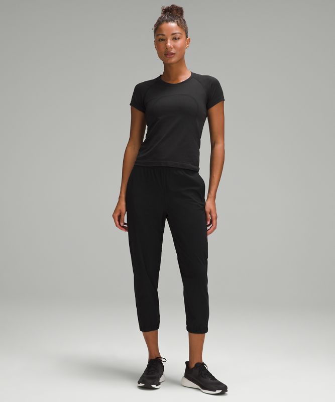 Adapted State High-Rise Jogger Crop
