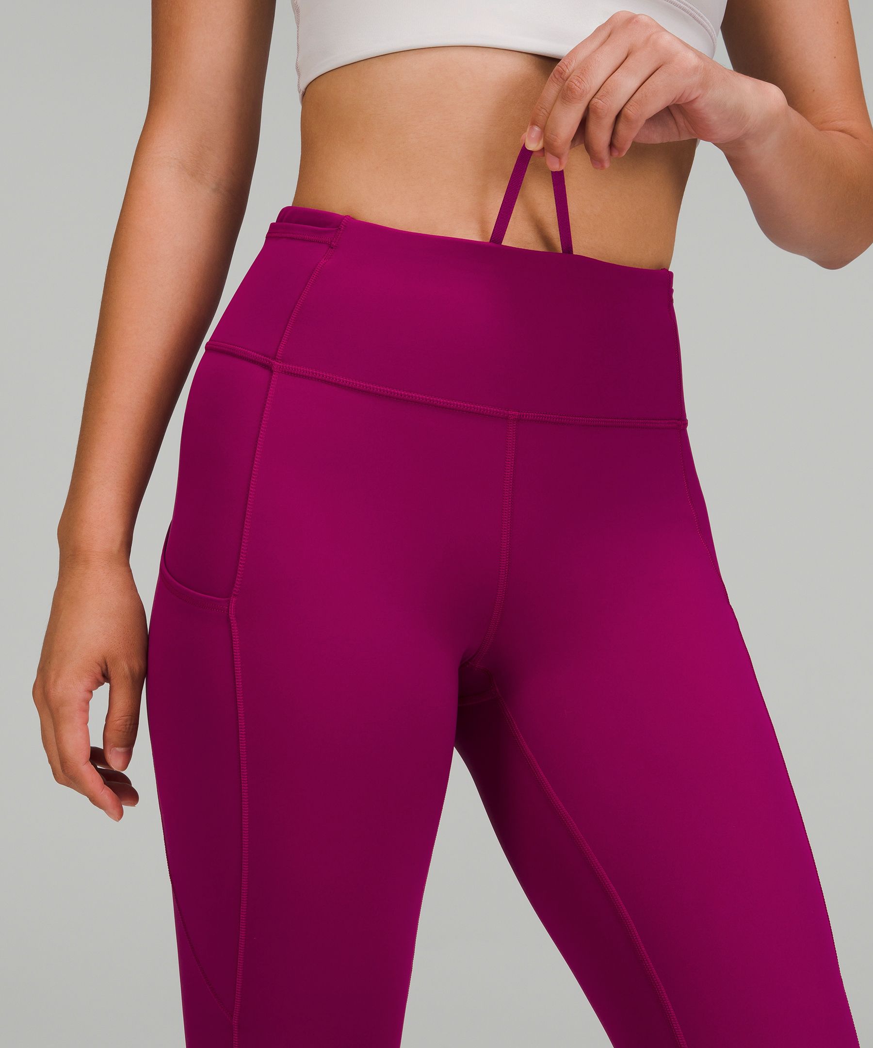 Fast and Free Reflective High-Rise Crop 18" *Asia Fit
