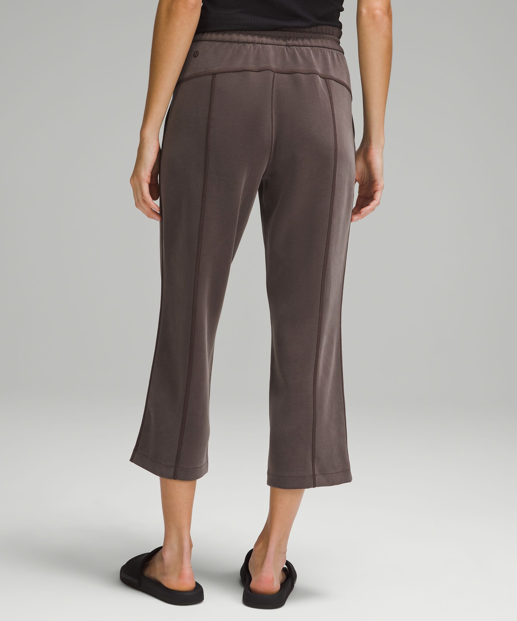 Lululemon Softstreme High-rise Straight Leg Crop