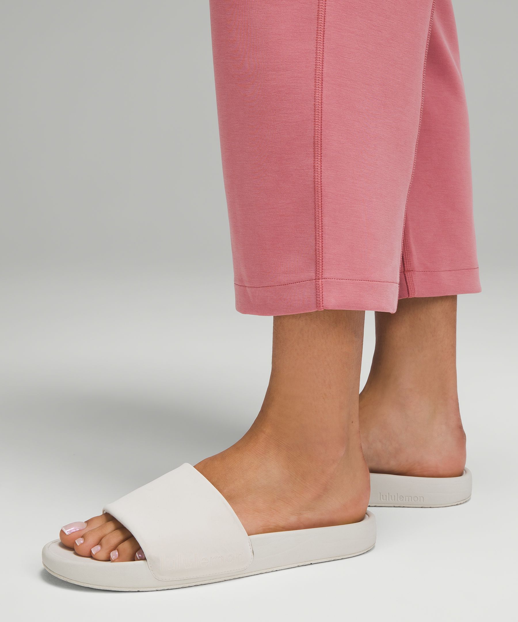 Softstreme High-Rise Pant *Online Only, Women's Trousers, lululemon  Softstreme 高腰长裤128.00 超值好货