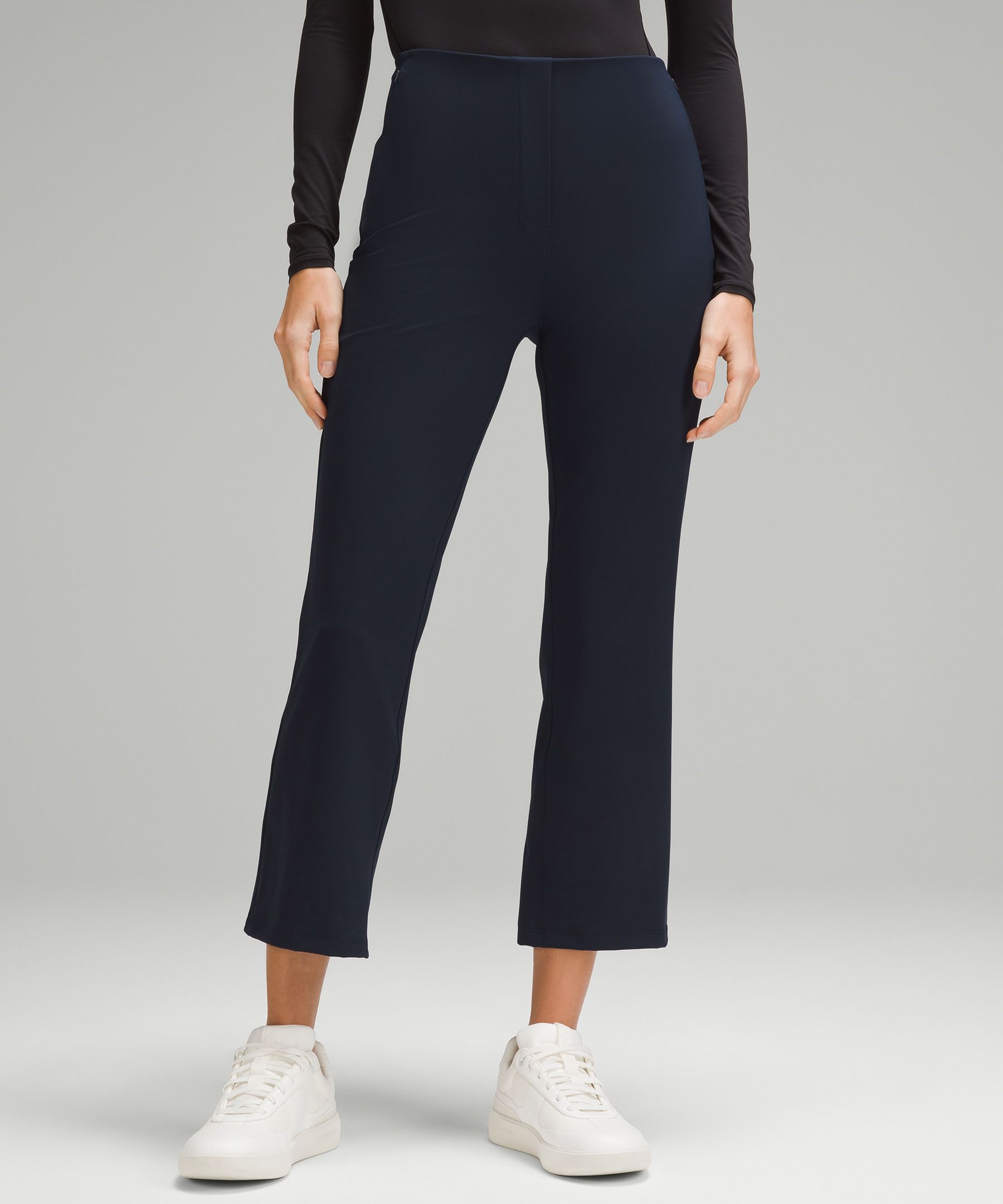 I tried on a size 2 in the smooth fit pull on pant from lululemon