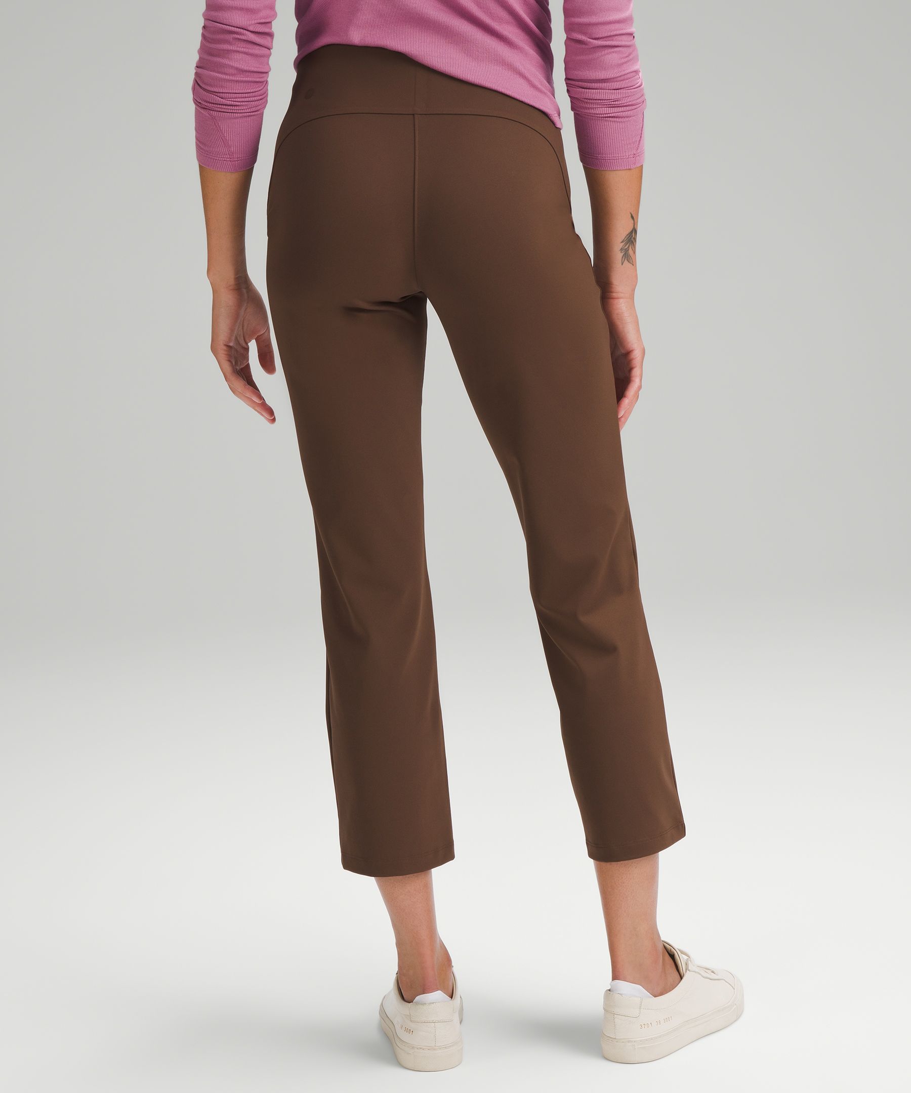 Smooth Fit Pull-On High-Rise Cropped Pant