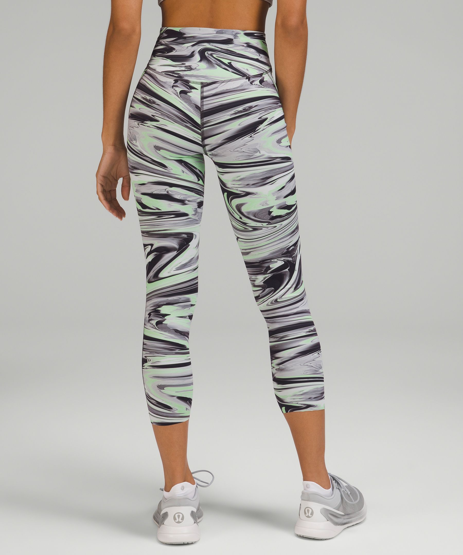 Base Pace High-Rise Crop 23"