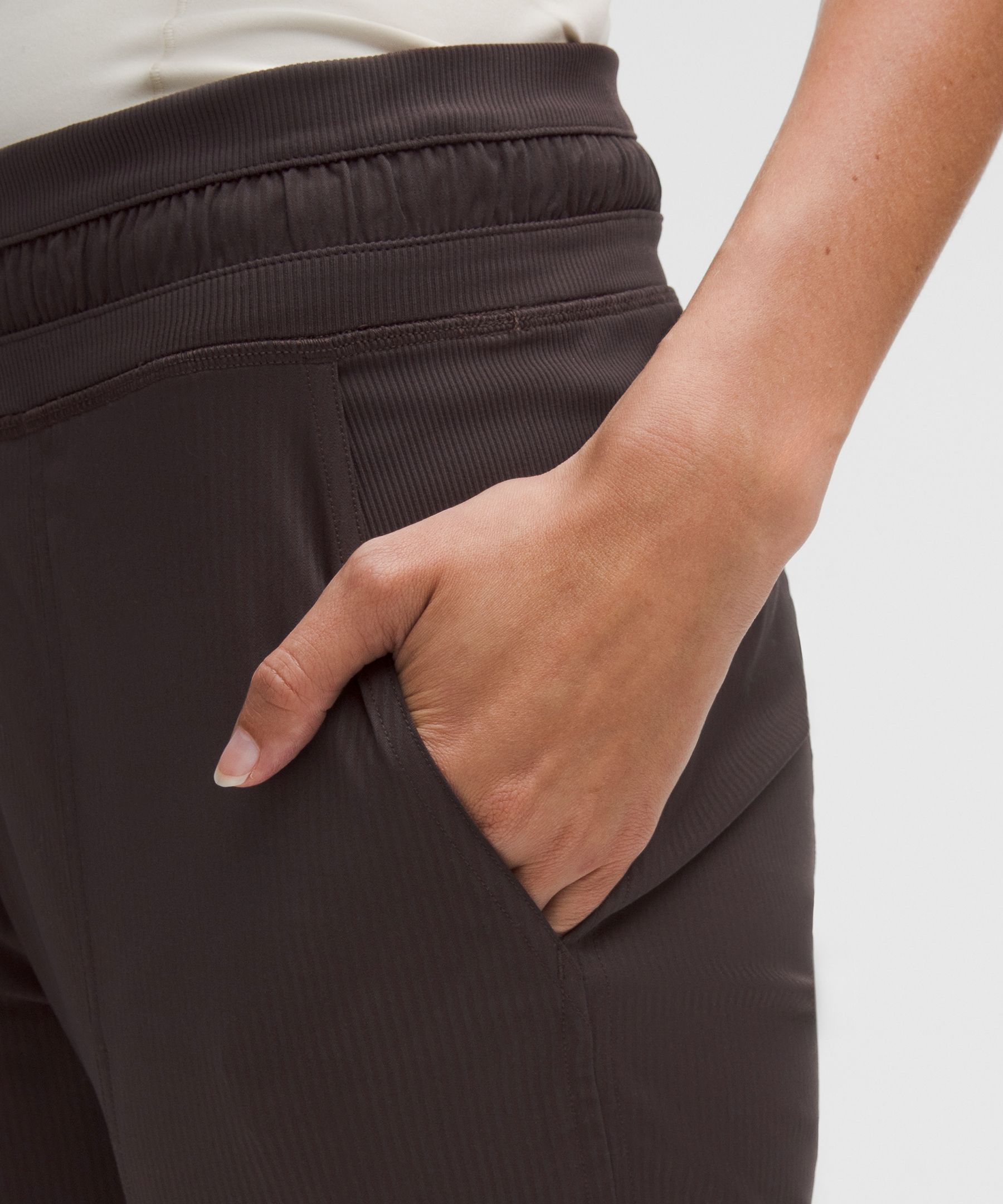Dance Studio Mid-Rise Cropped Pant thumbnail 5