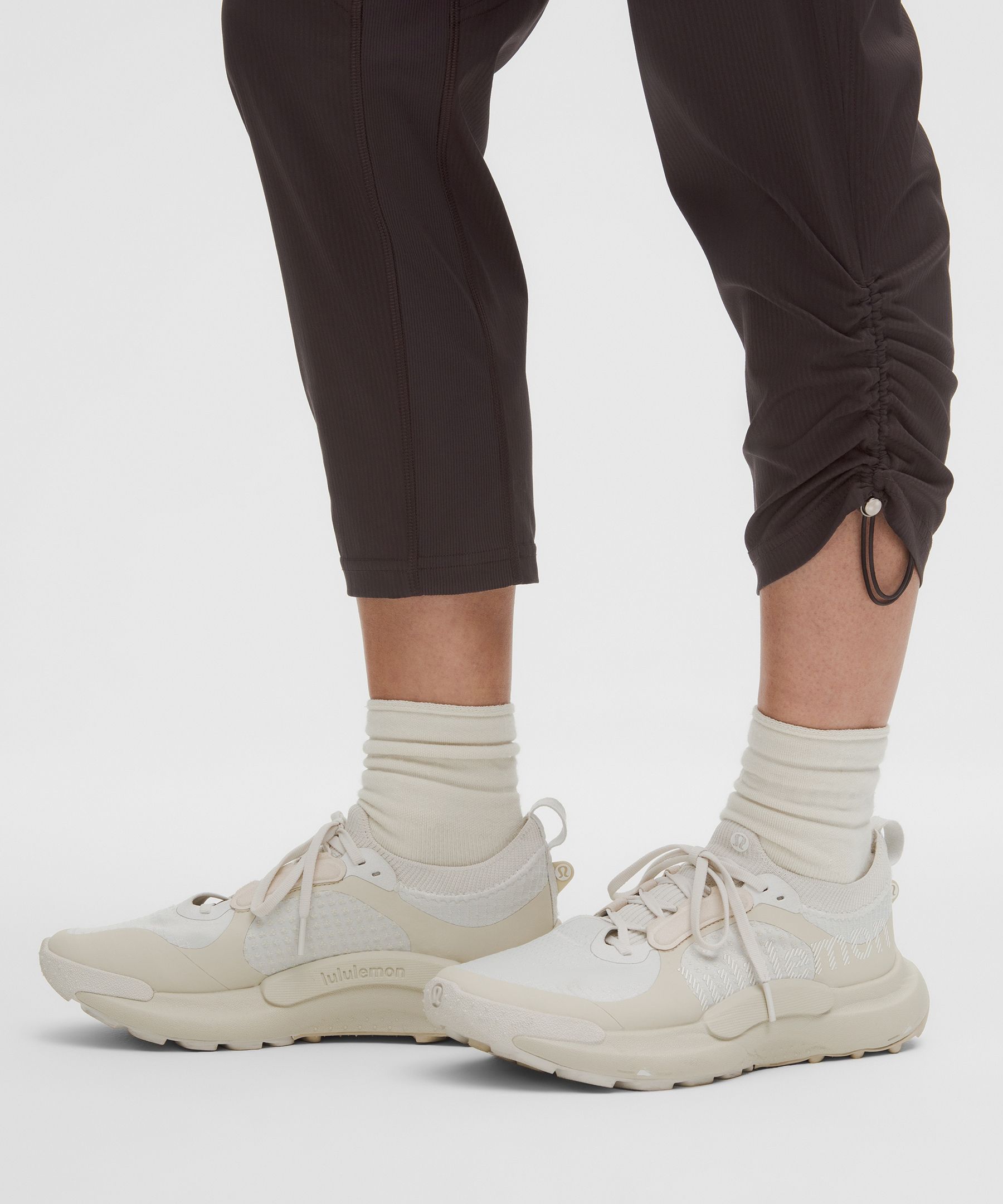 Dance Studio Mid-Rise Cropped Pant thumbnail 6