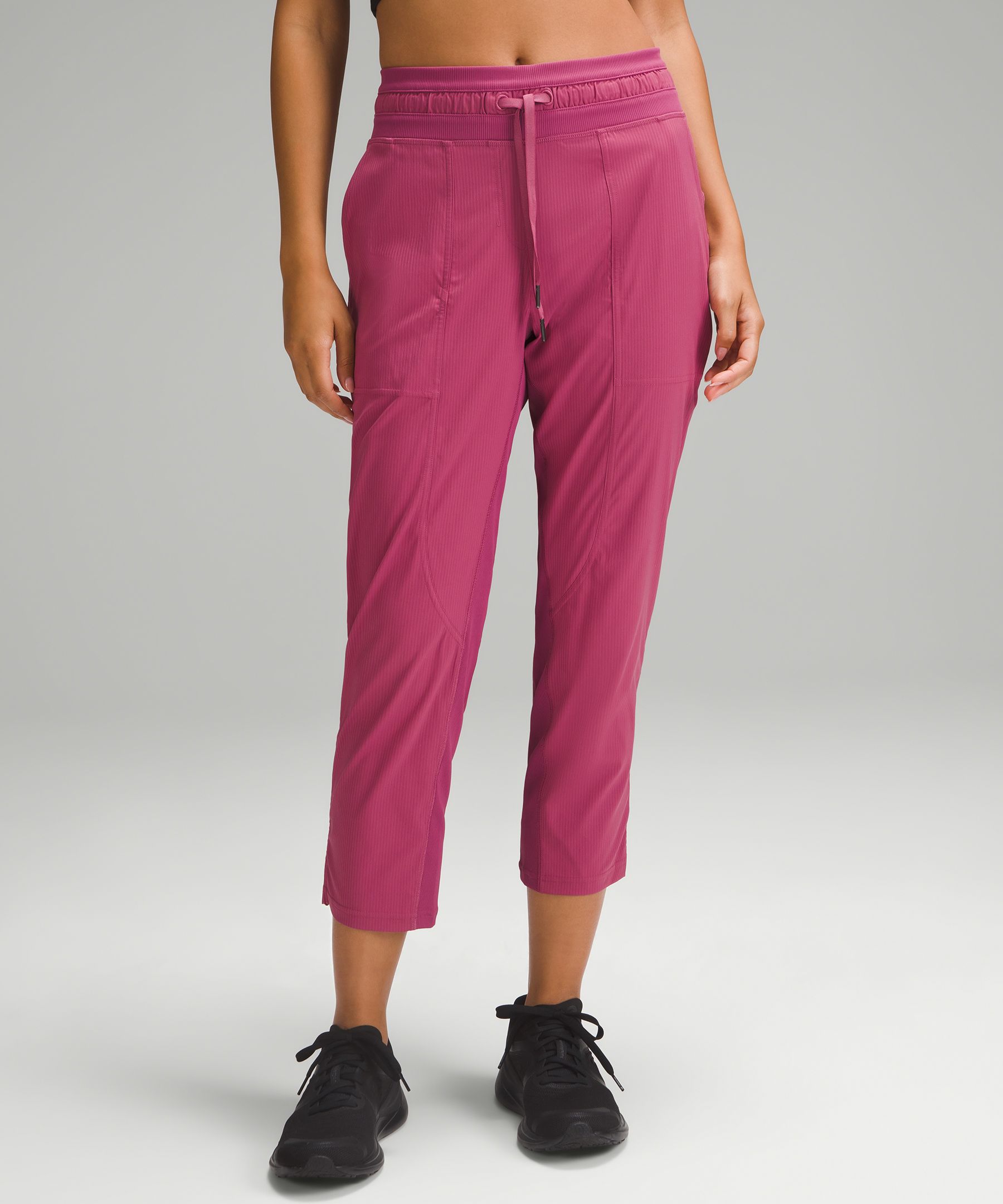 Dance Studio Mid-Rise Cropped Pant