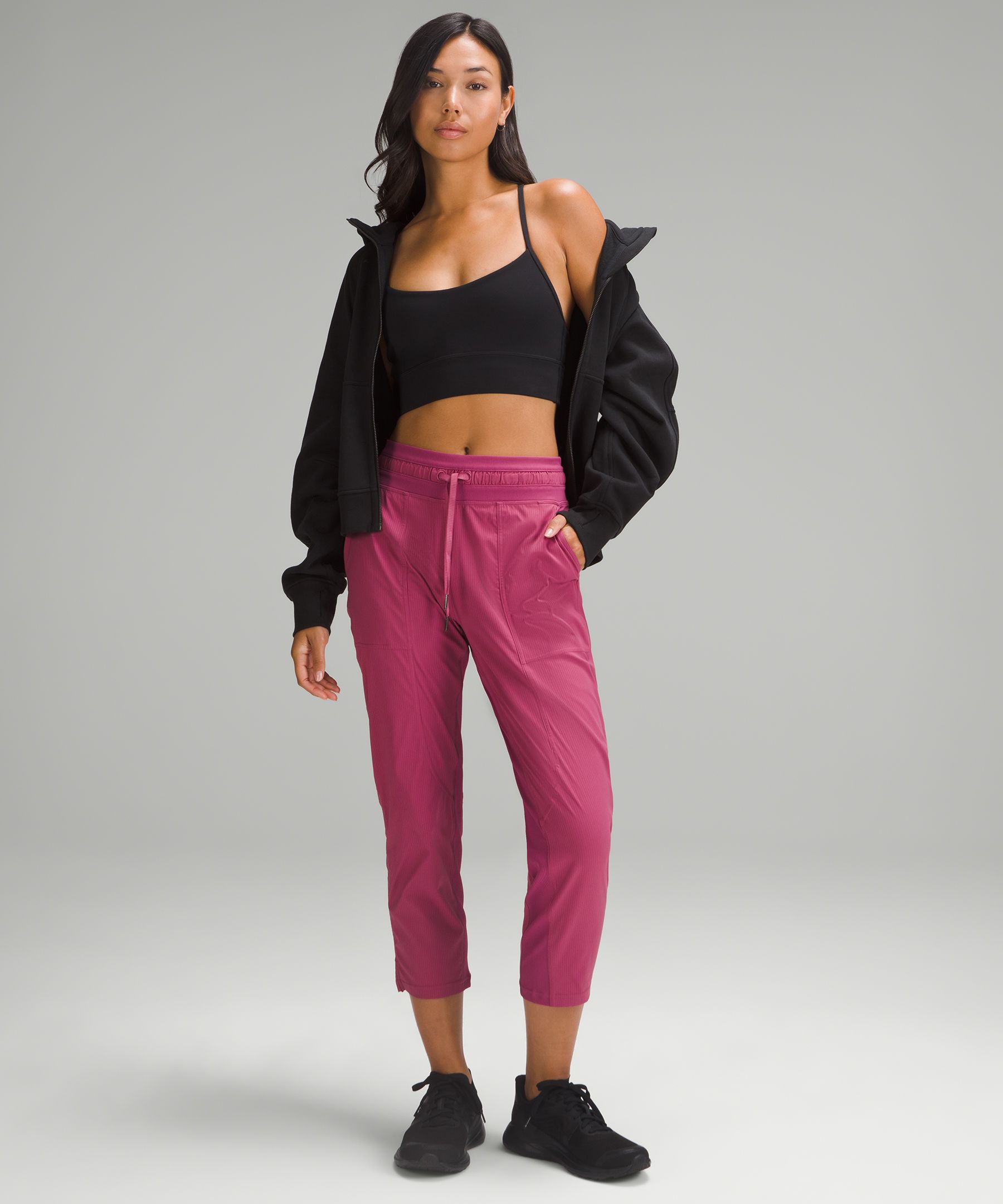 Dance Studio Mid-Rise Cropped Pant