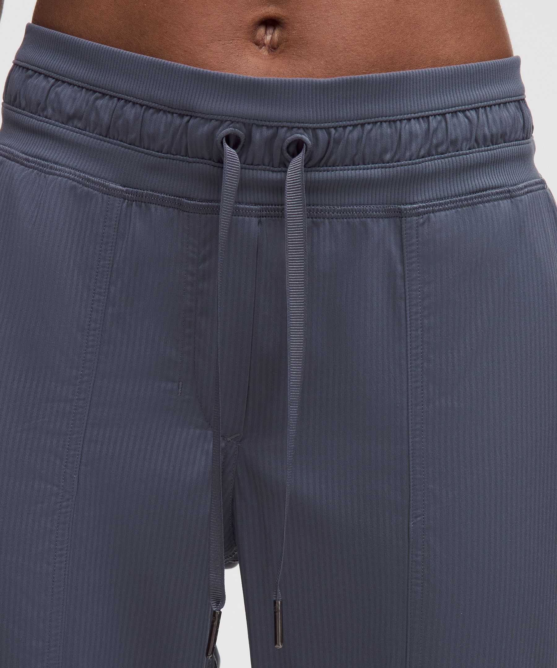 Dance Studio Mid-Rise Cropped Pant