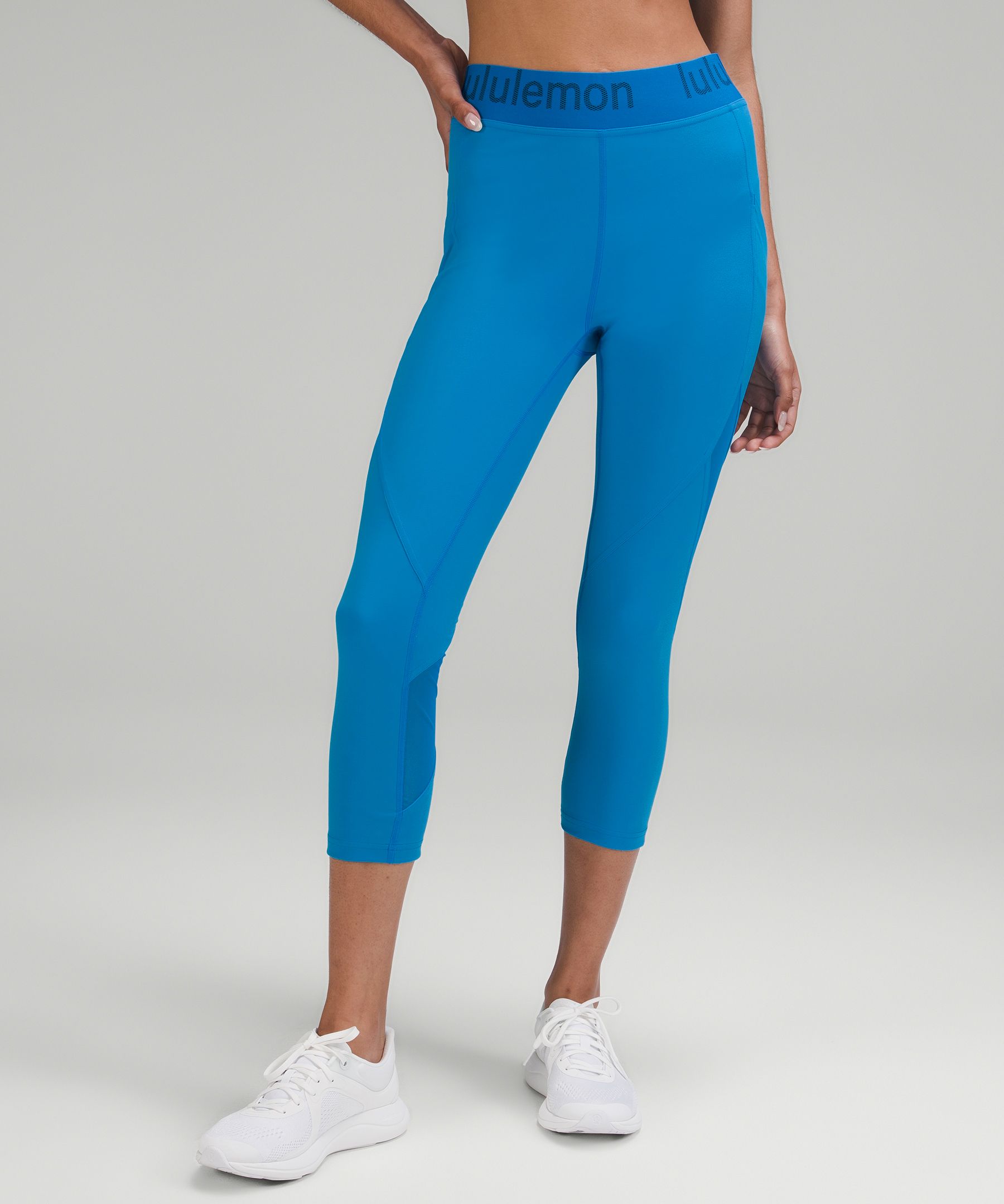 https://images.lululemon.com/is/image/lululemon/LW6CENS_054319_1?size=800,800