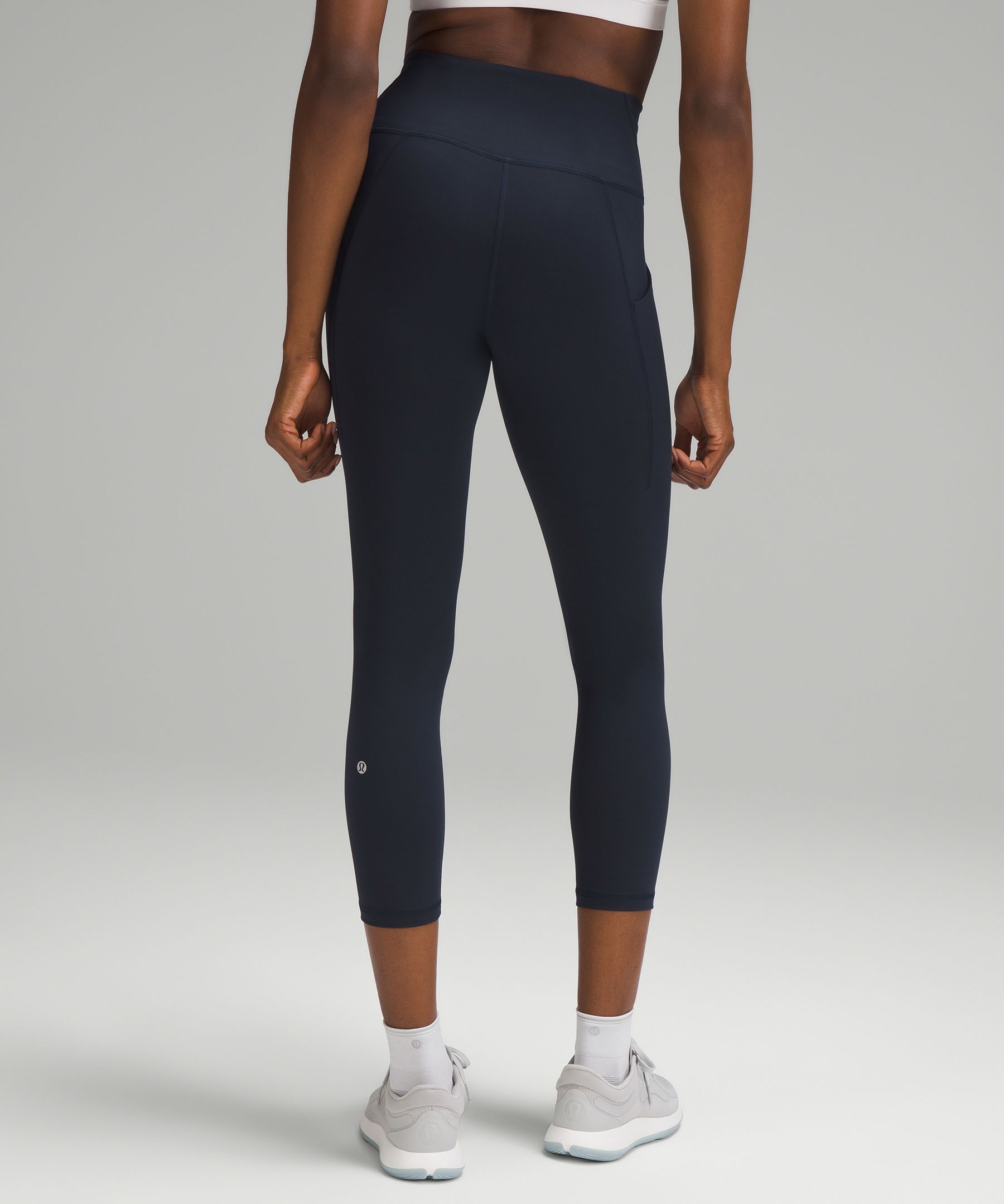 lululemon athletica, Pants & Jumpsuits, Lululemon Wanderer Crop Navy Size  Nwt