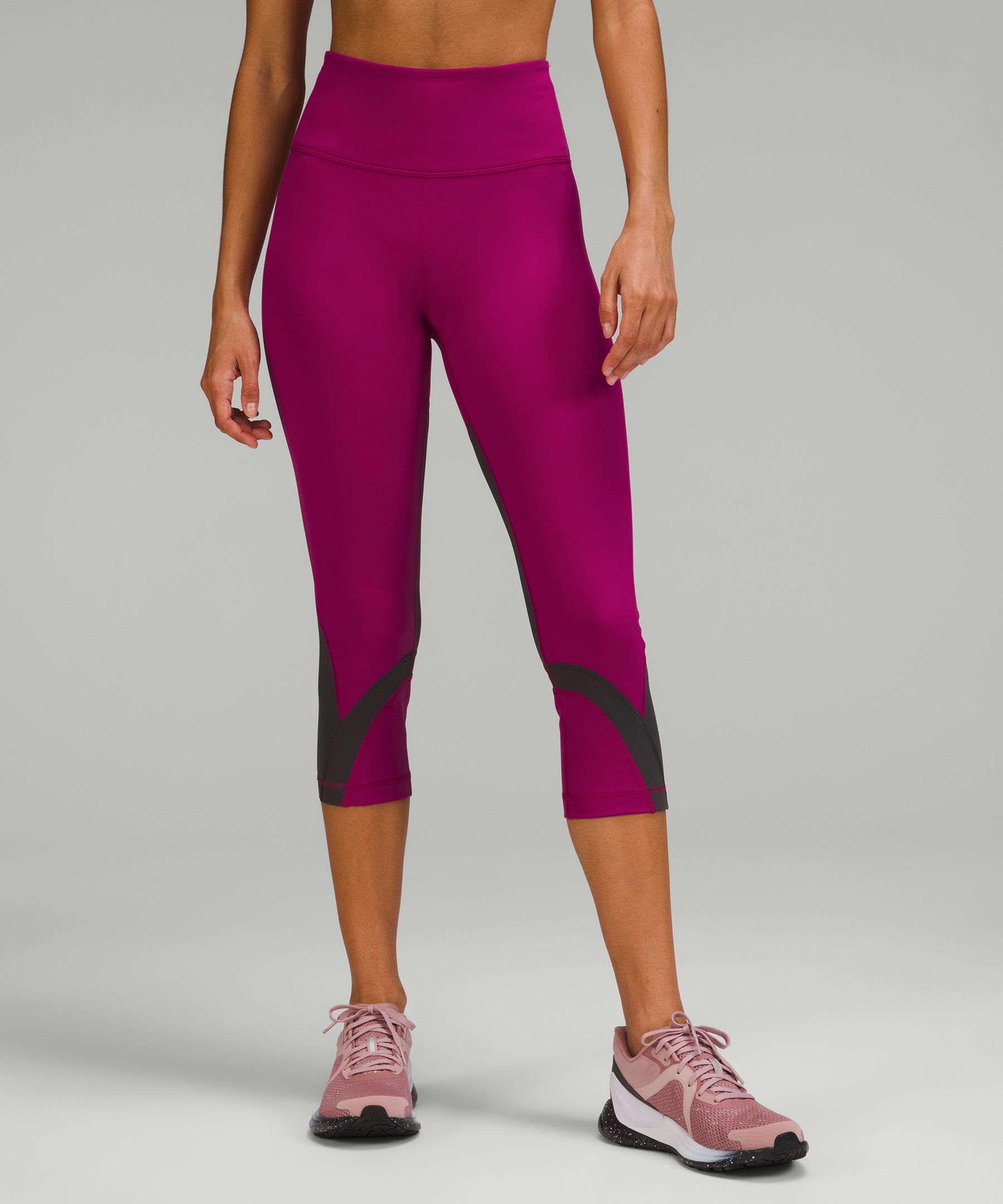 Stylish Lululemon Inspire Crop II