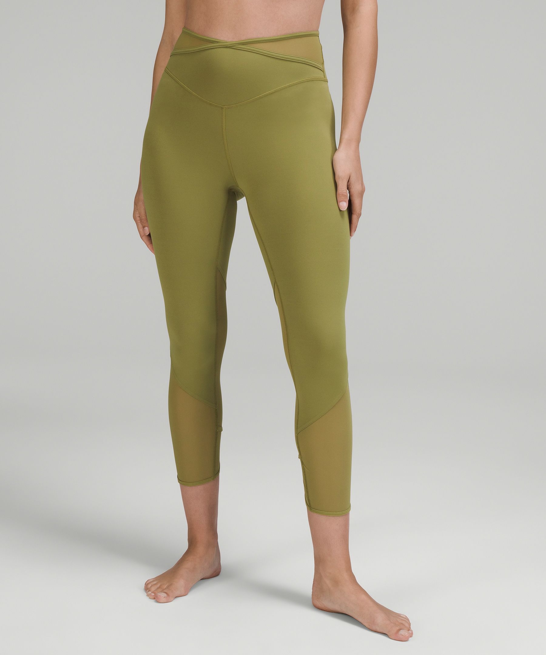 Mesh-Panelled Nulu High-Rise Yoga Crops 23