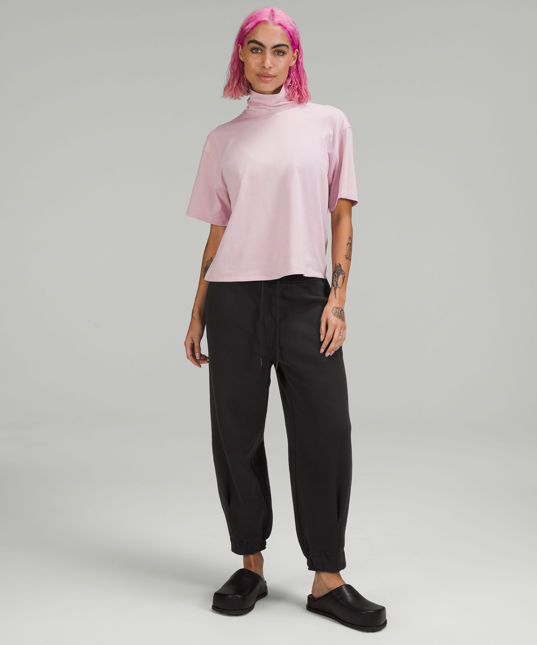 Loungeful Oversized High-Rise Cropped Jogger