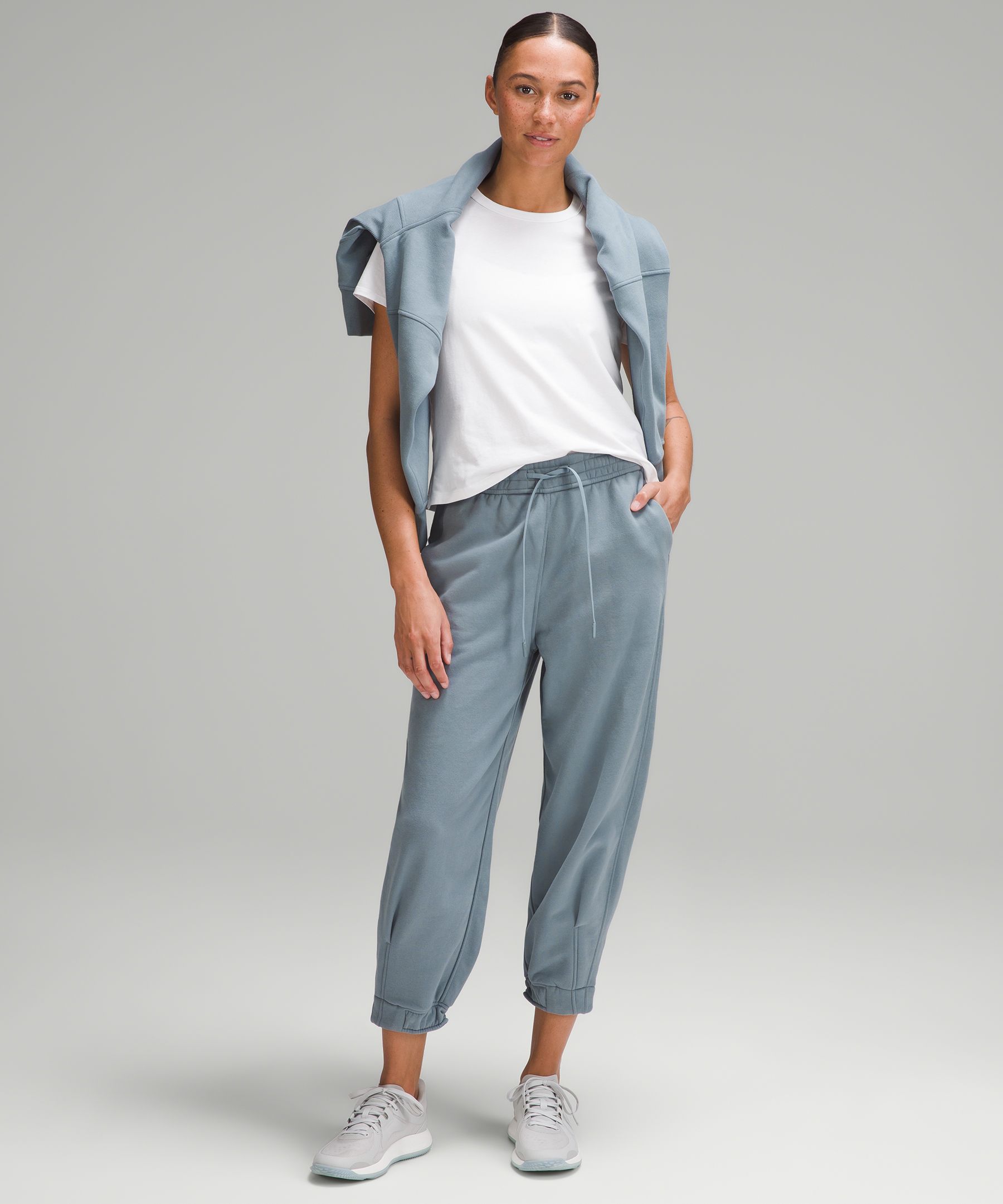 Lululemon Loungeful High-rise Oversized Cropped Jogger In Blue