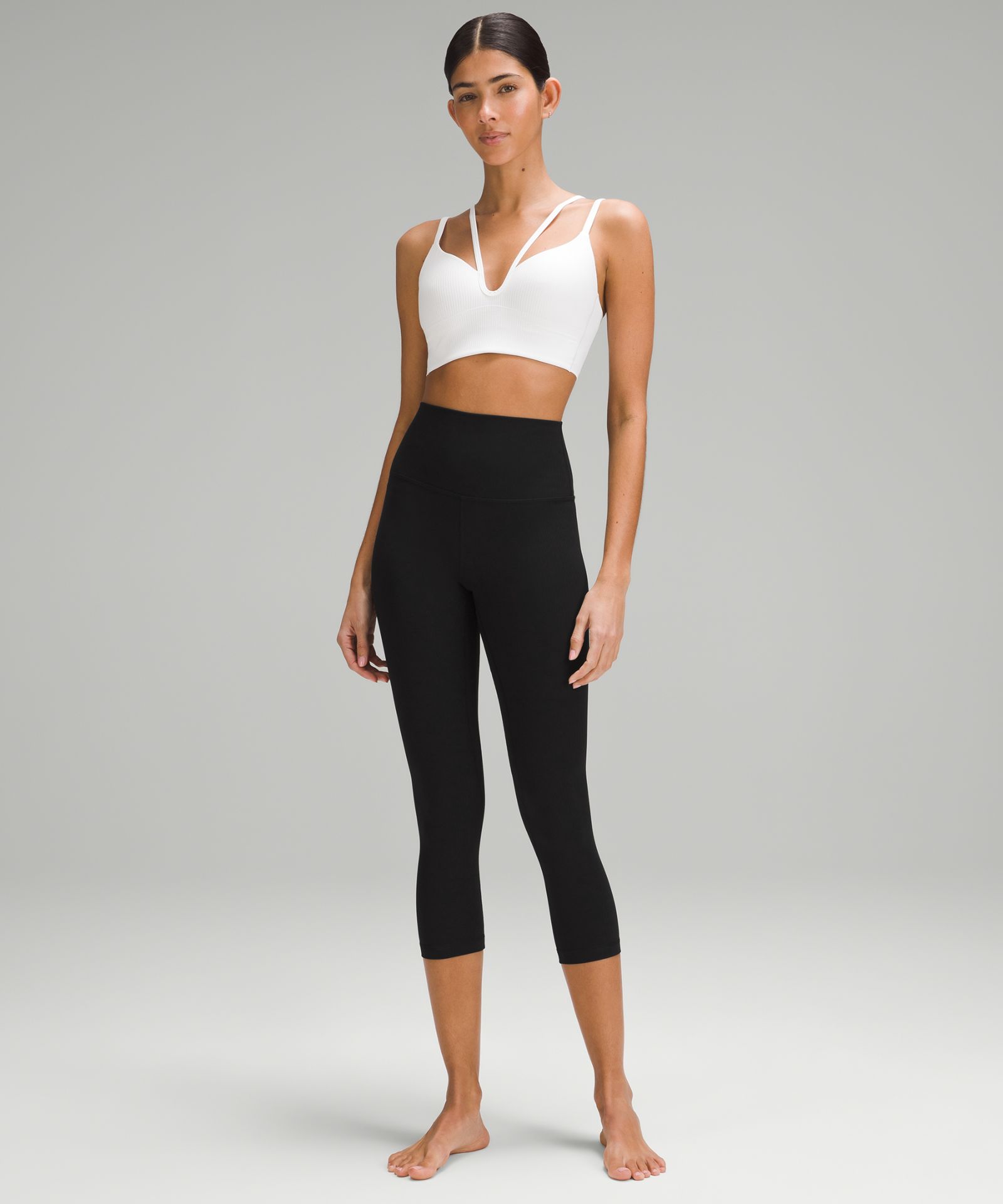 Женские укороченные леггинсы Lululemon Align в рубчик — фото 2