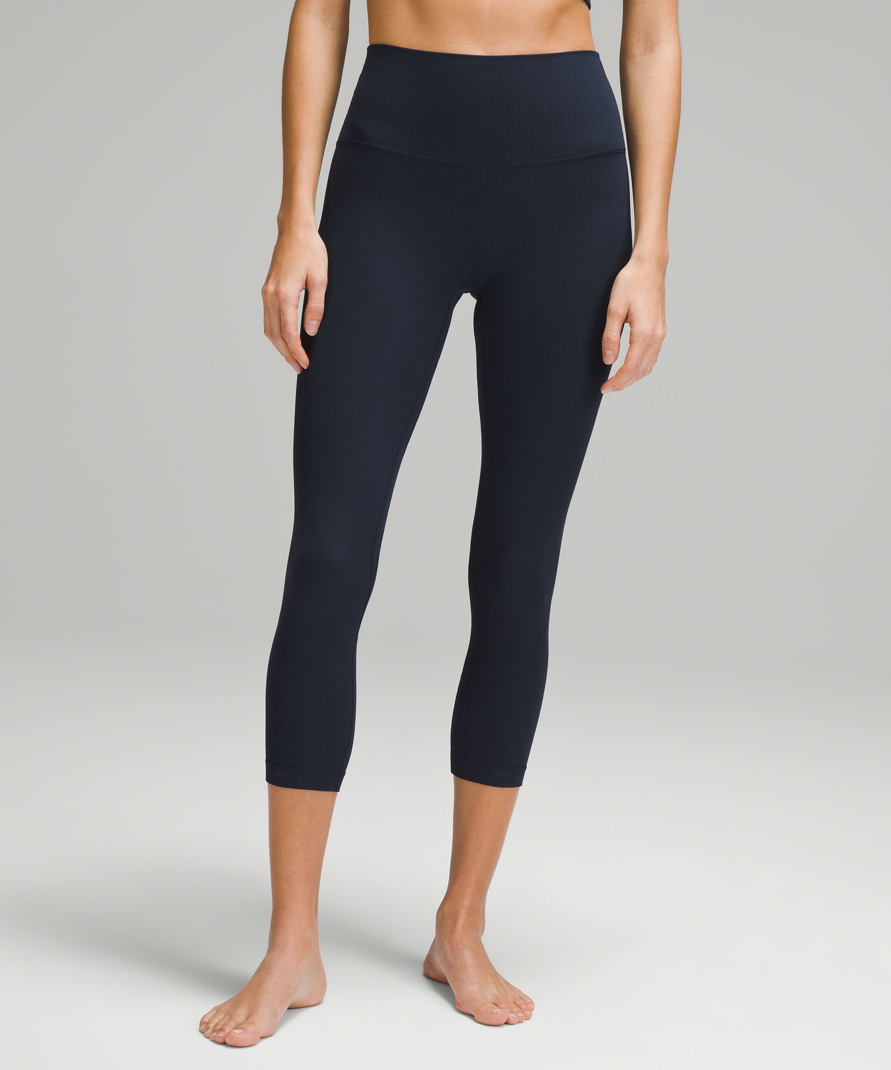 Lululemon Strike Tight Crop Leggings Size 6 - $25 - From Kristy