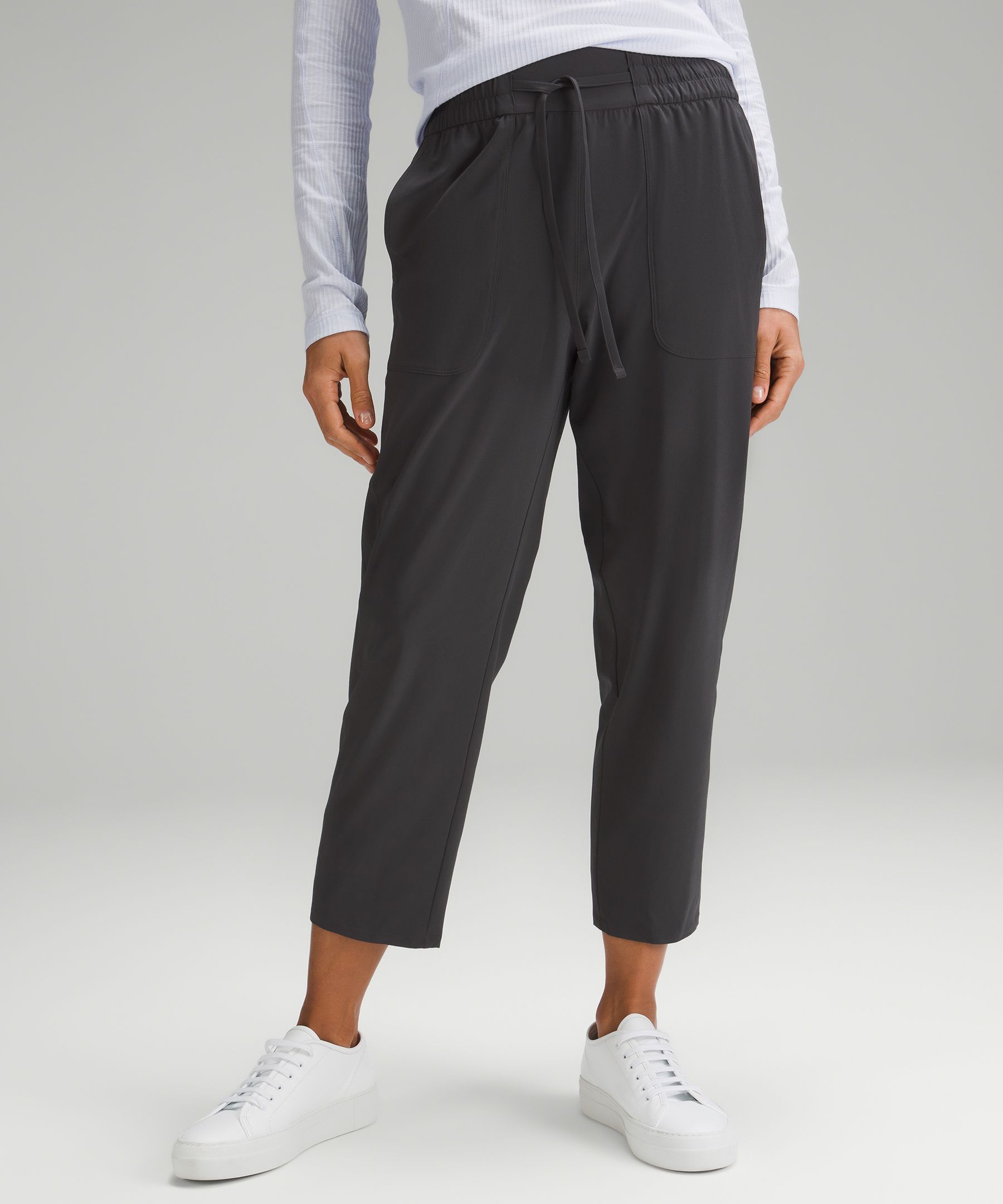 Pull On Mid Rise Tapered Leg Cropped Pant 23