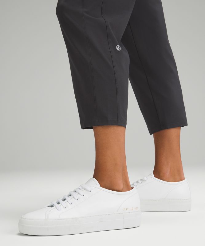 Pull-On Mid-Rise Tapered-Leg Cropped Pants 23"