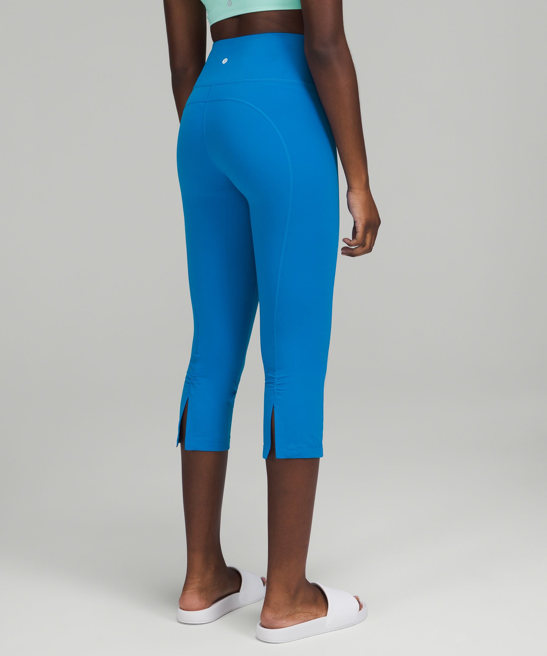 Lululemon gather and crow black crops Luon fabric Size 6 - $32