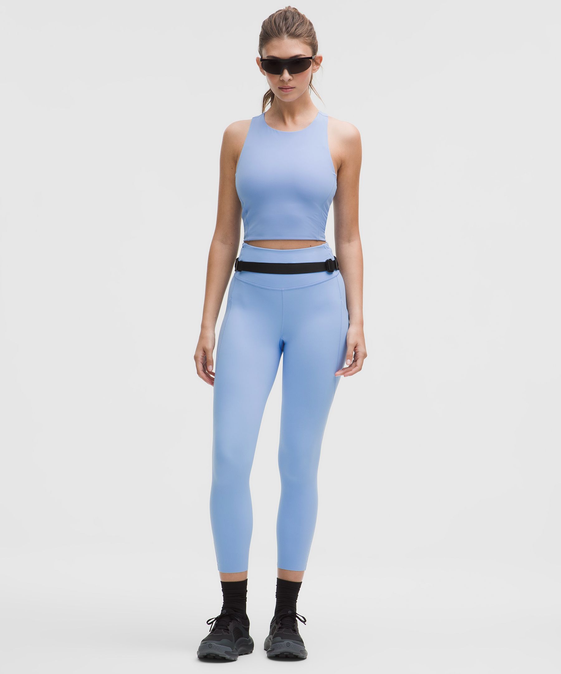 Fast and Free High-Rise Crop 23" 