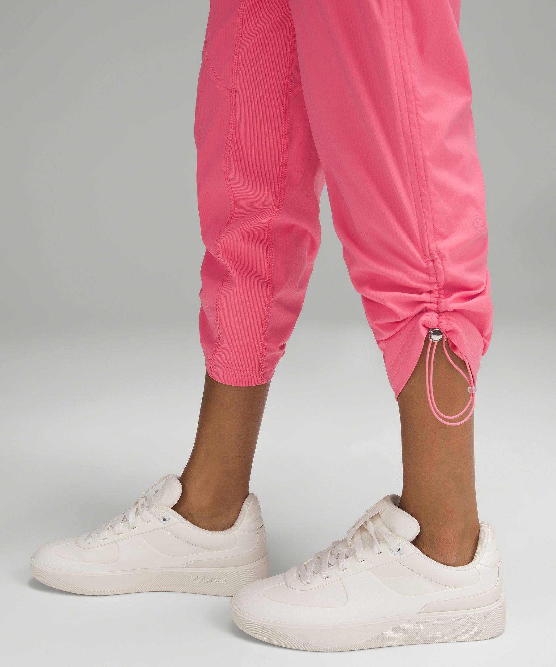 Dance Studio Mid-Rise Cropped Pant | Women's Capris