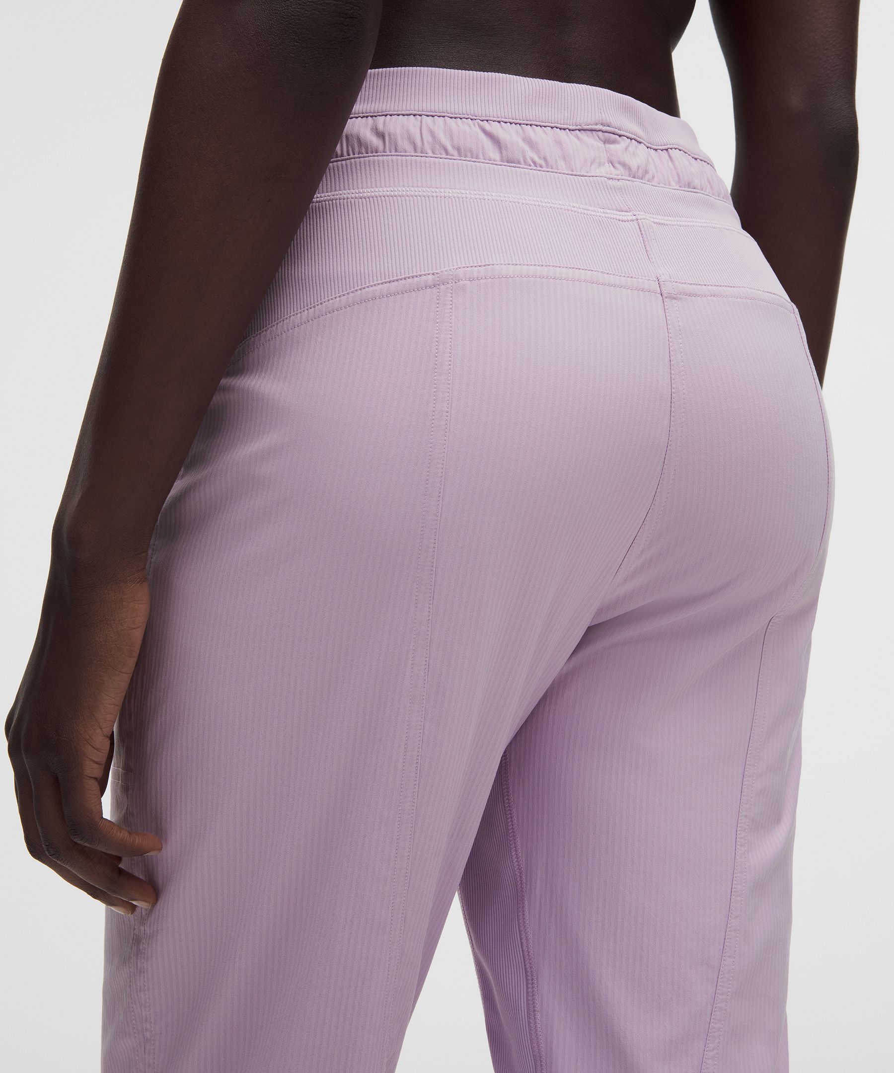Dance Studio Mid-Rise Cropped Pant