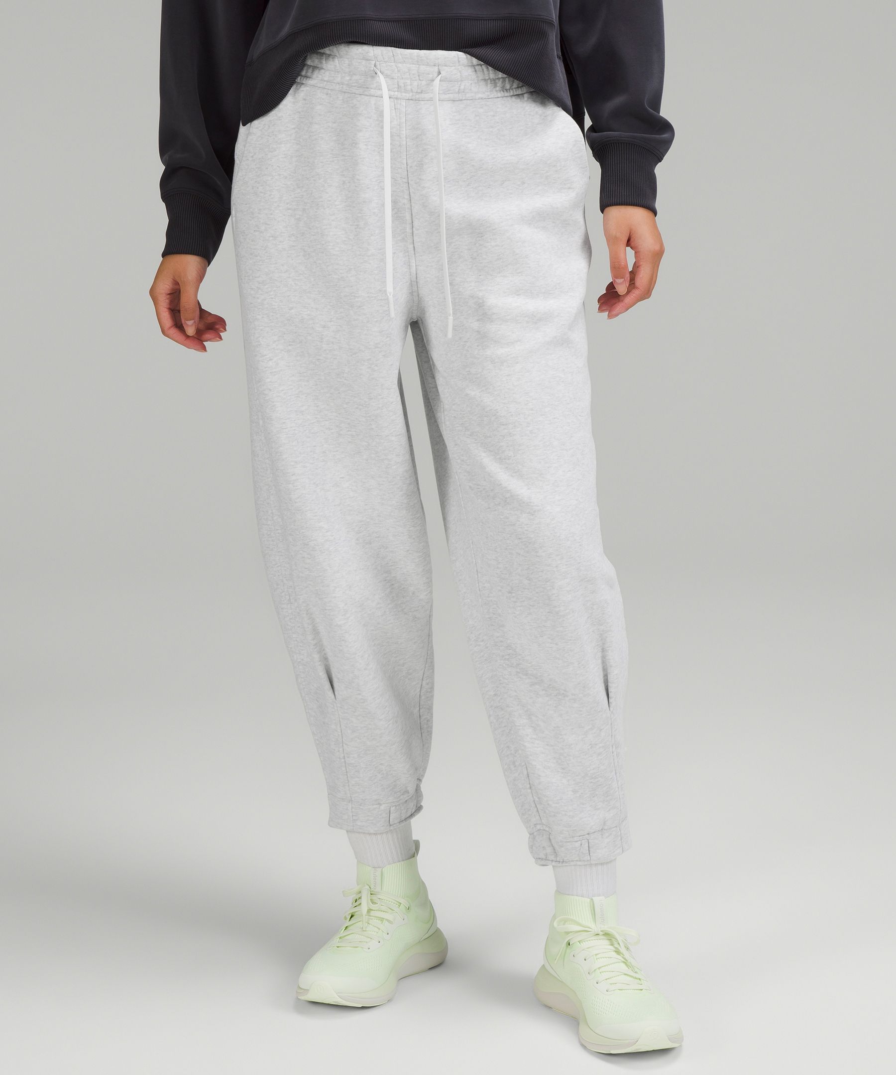 Loungeful Oversized High-Rise Cropped Jogger | Lululemon AU