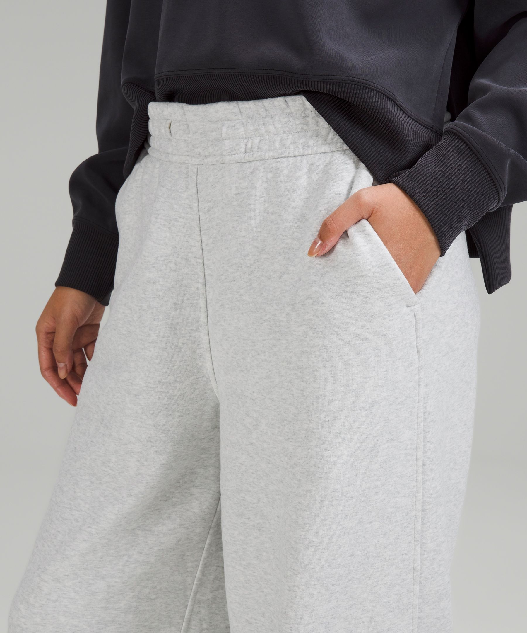 Loungeful High-Rise Cropped Jogger - Heathered Core Ultra Light