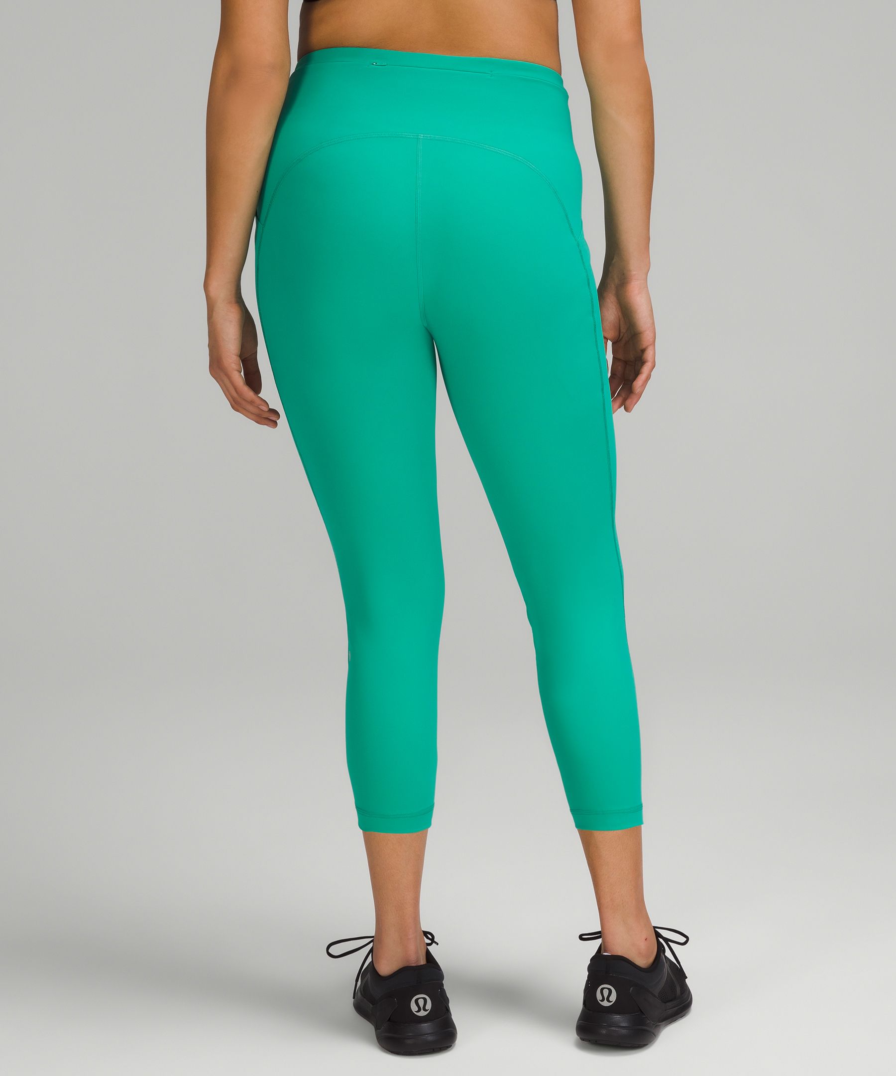 Turquoise Lululemon Wunder Under Cropped