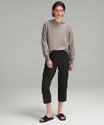 Luxtreme Slim-Fit Pull-On Mid-Rise Cropped Pant