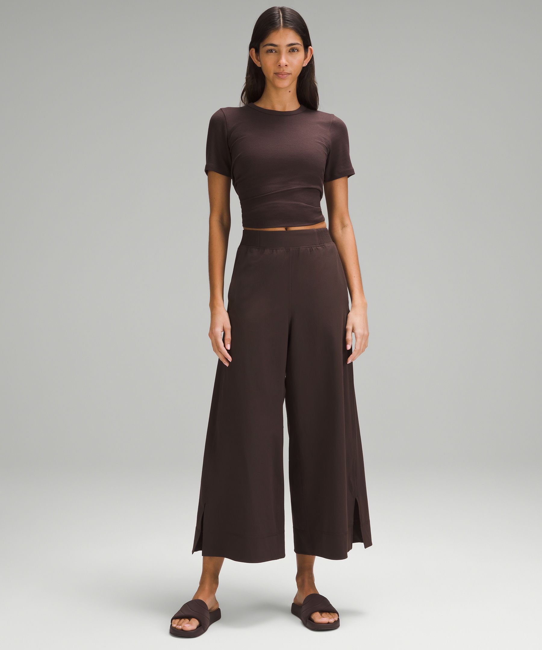 lululemon athletica Stretch Woven High-rise Wide-leg Cropped Pants - Color  Brown - Size L