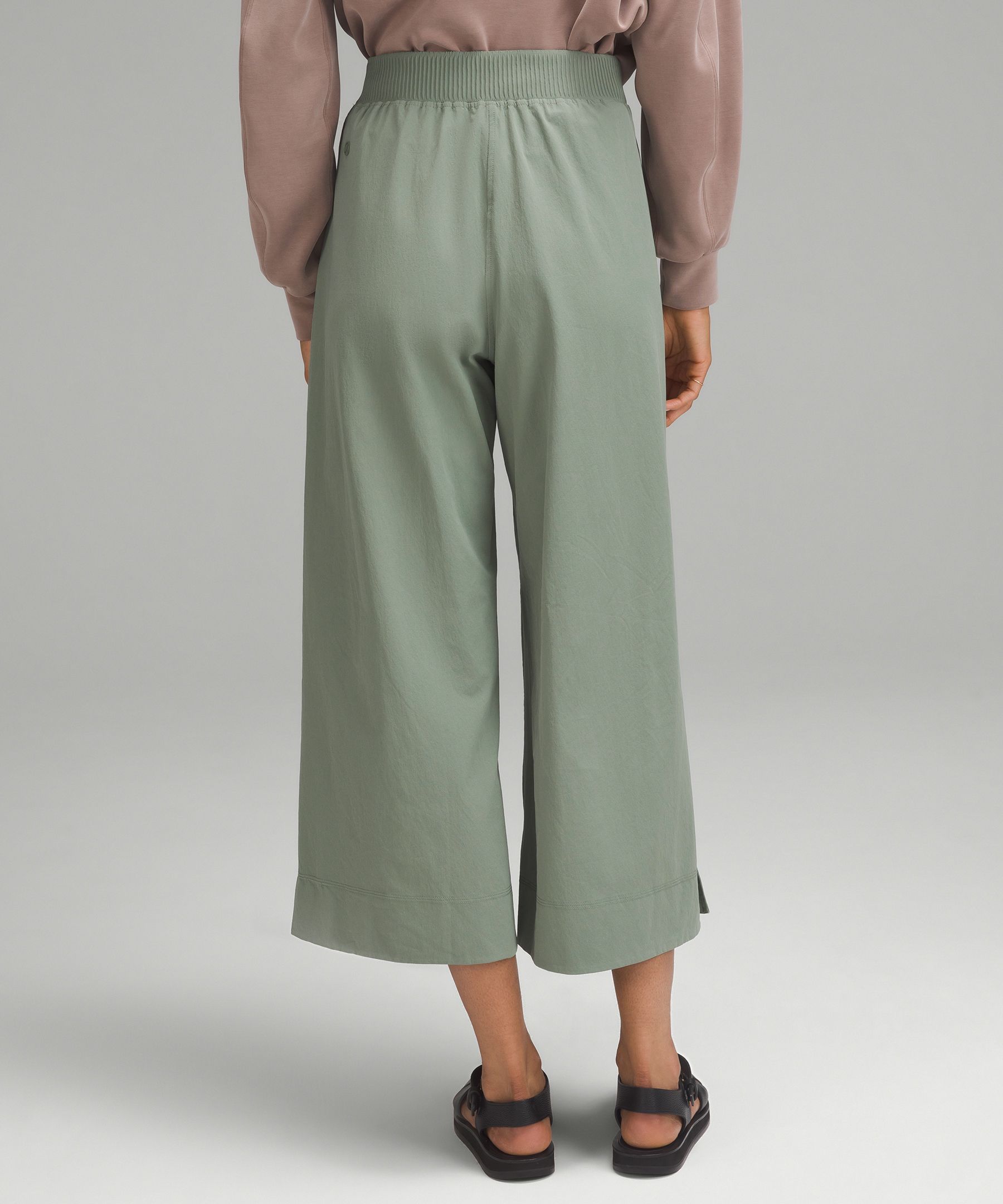 Stretch Woven High-Rise Wide-Leg Cropped Pant | Women's Capris