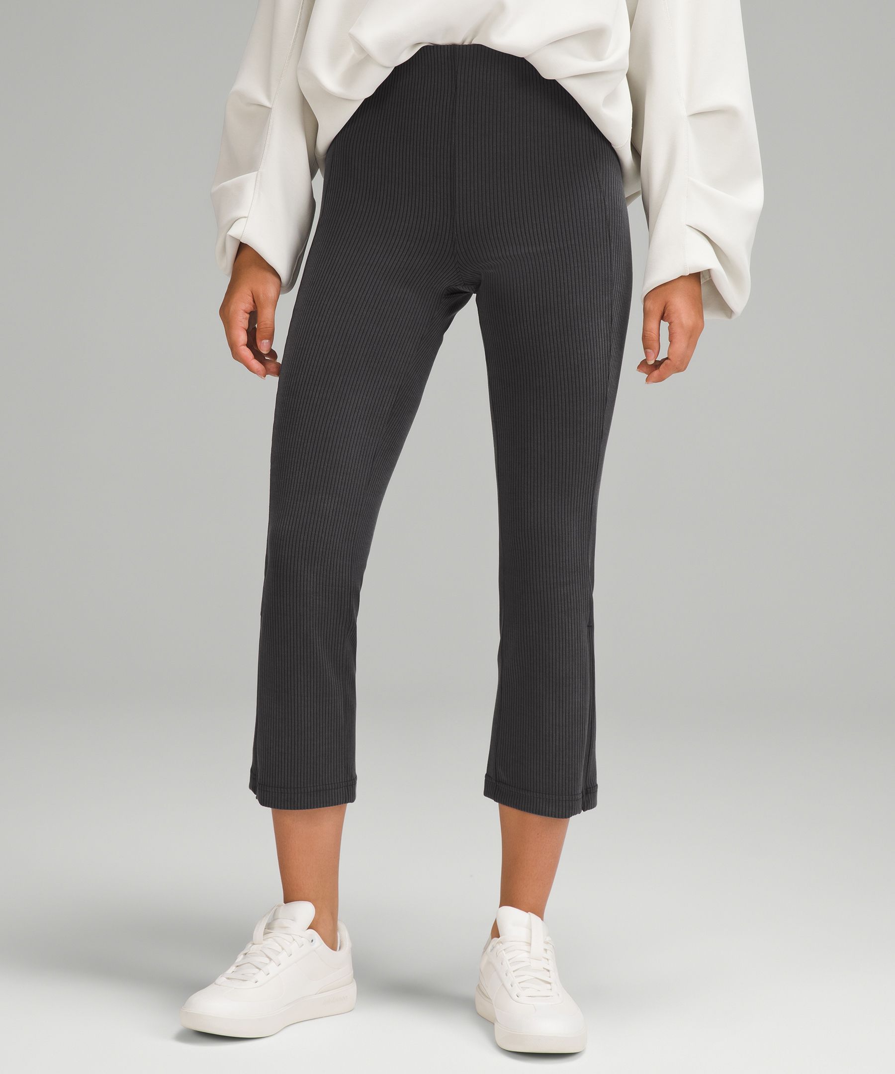 Ribbed Zip Flare Leggings