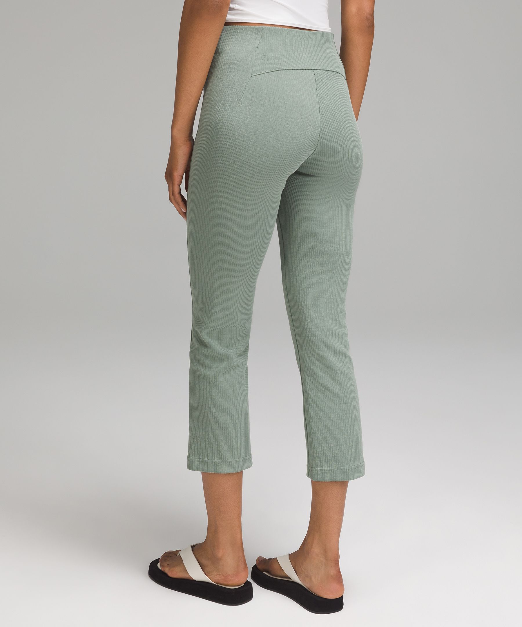 Lululemon crop pants with slits deals