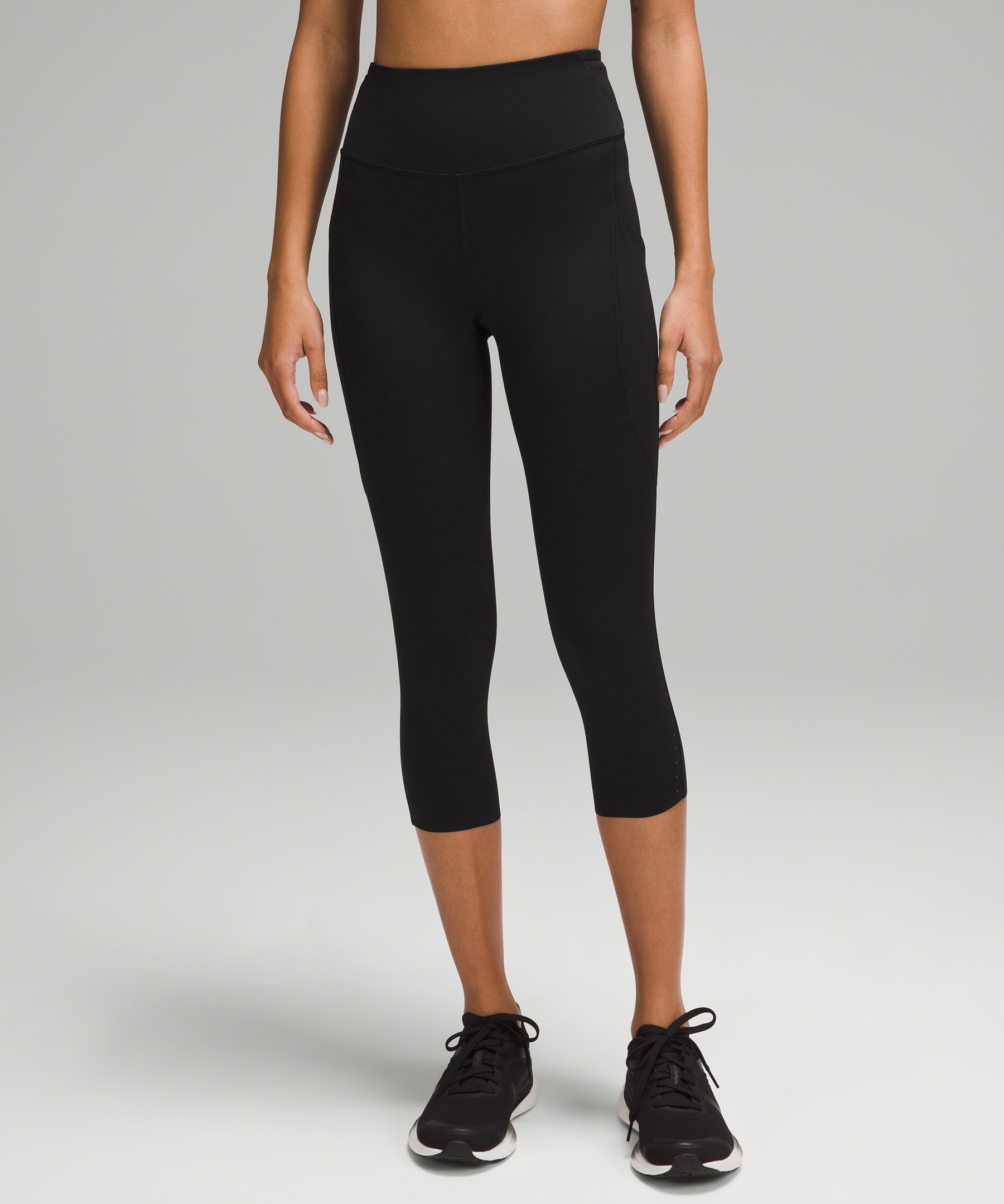 lululemon athletica Capris & Cropped Pants