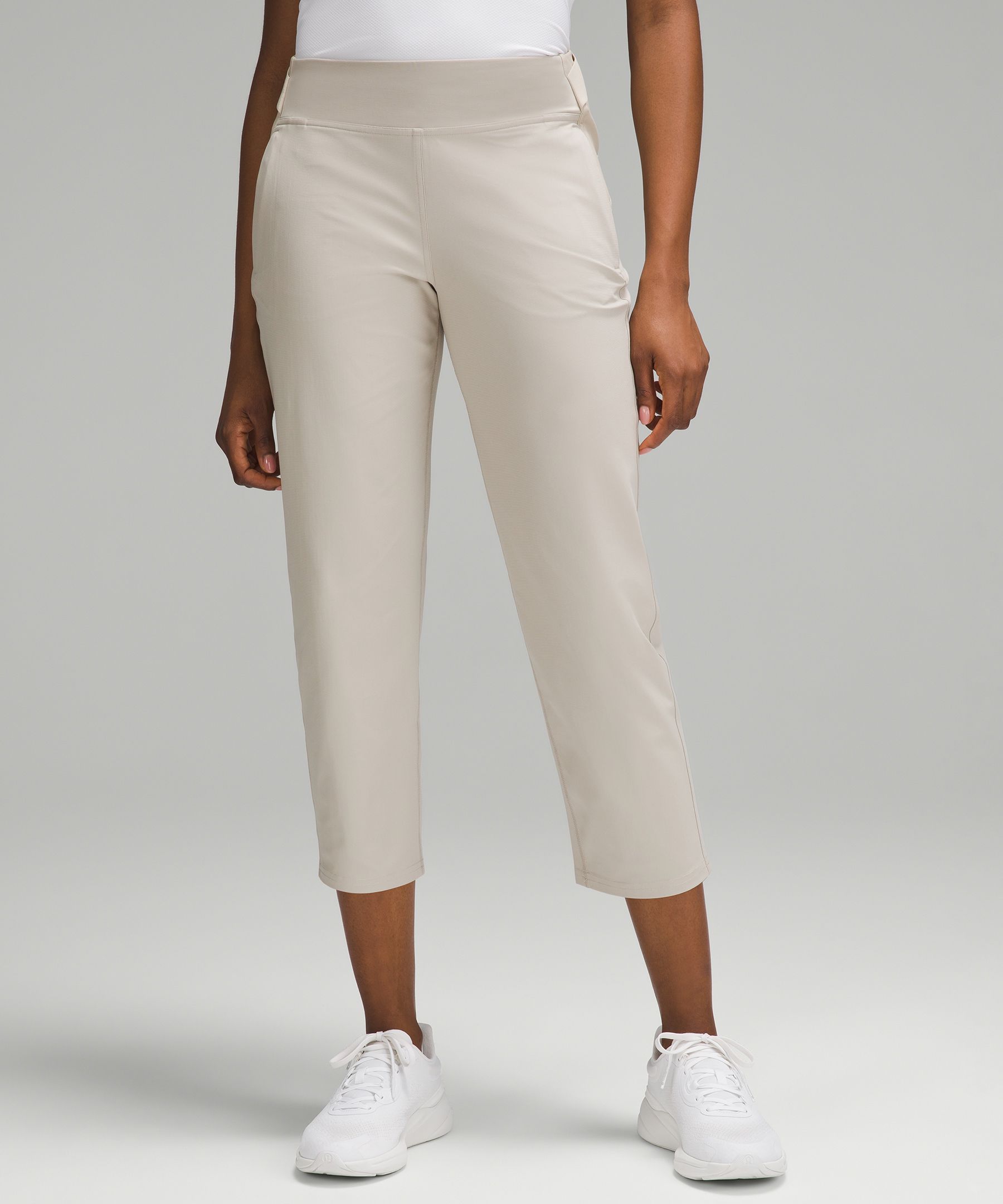 Calções de Mulher Warpstreme Multi-Pocket MR Golf Crop 24 · lululemon · El  Corte Inglés