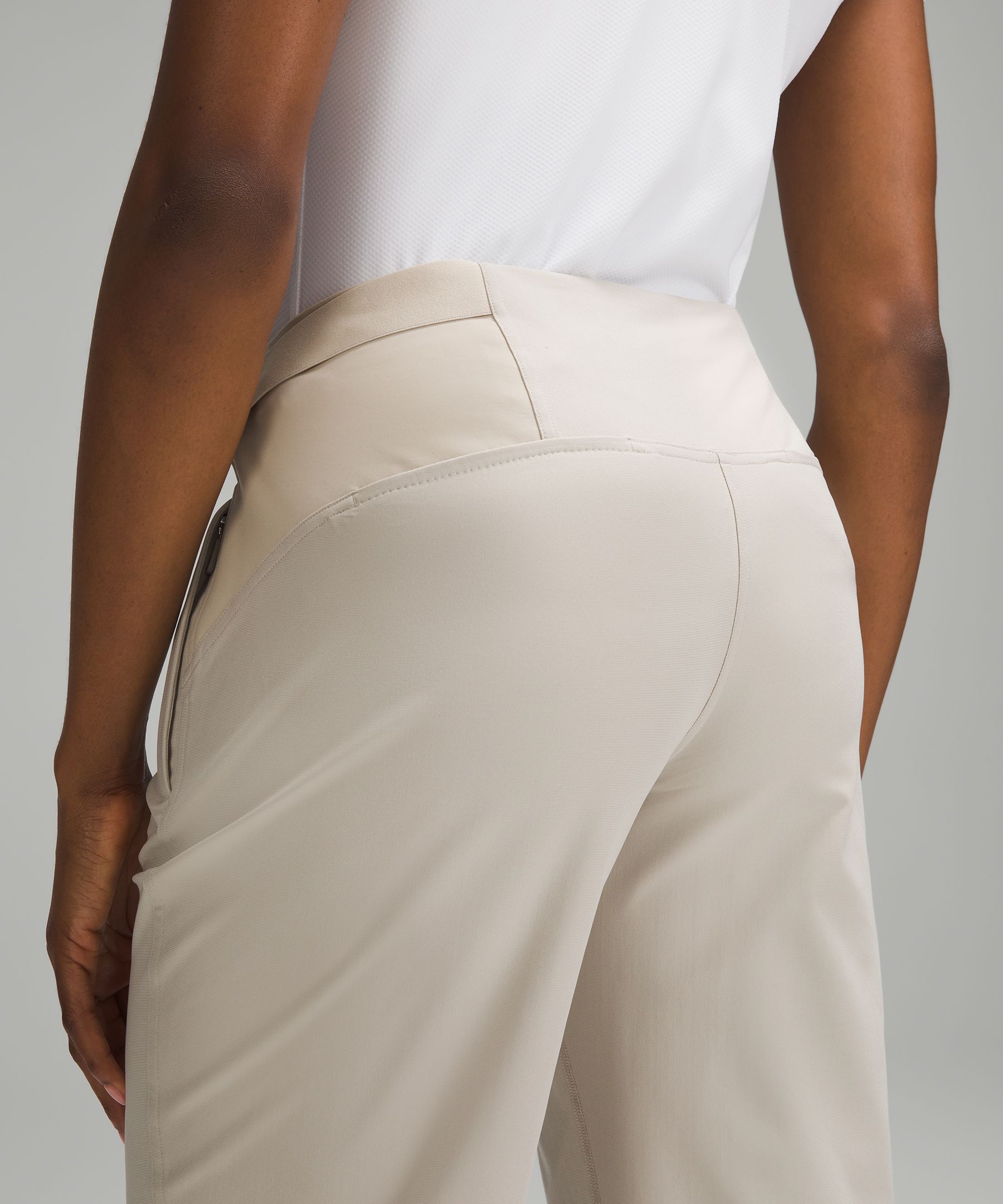 Calções de Mulher Warpstreme Multi-Pocket MR Golf Crop 24 · lululemon · El  Corte Inglés