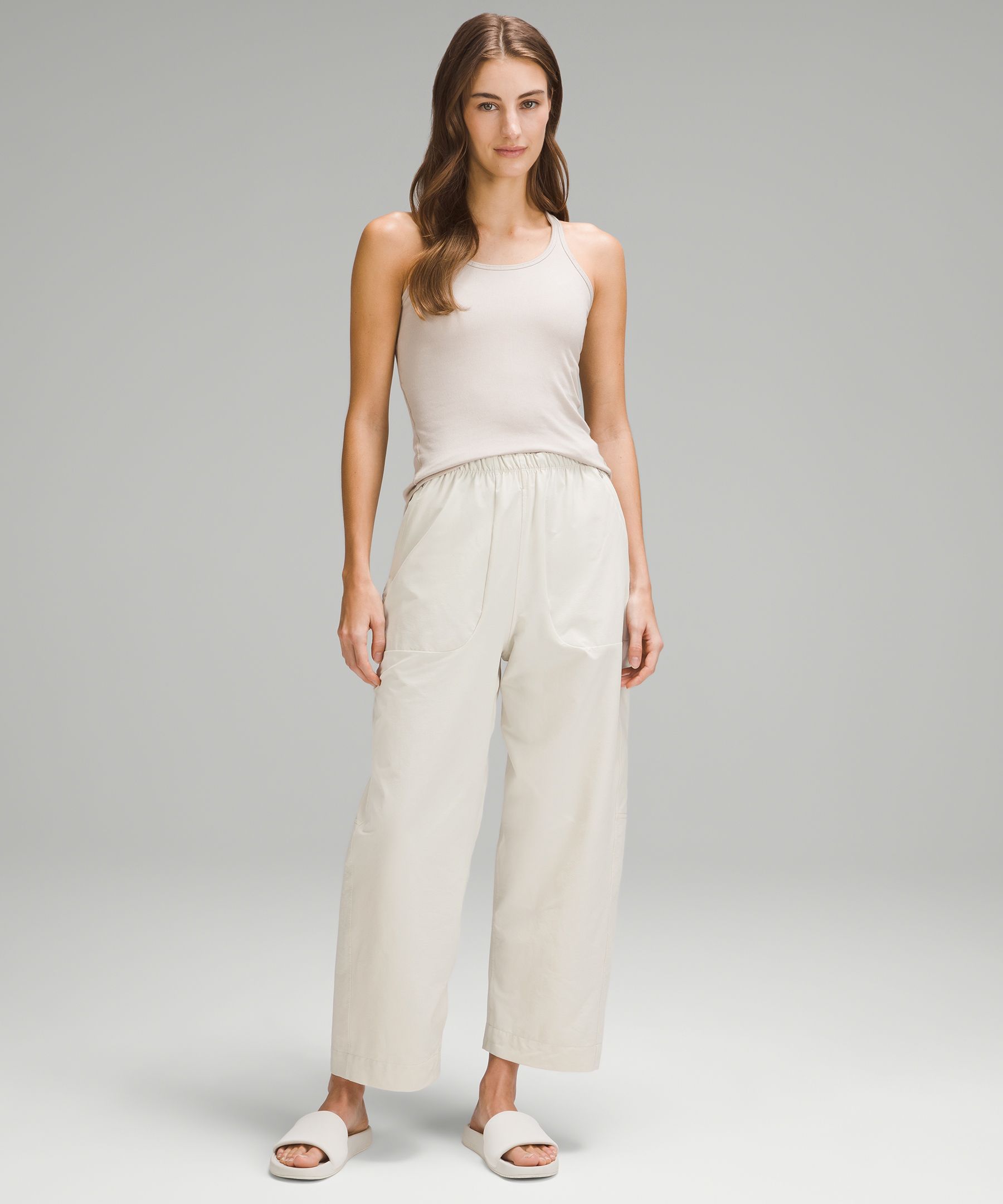 Lightweight Mid-Rise Barrel-Leg Cropped Pant | Women's Capris