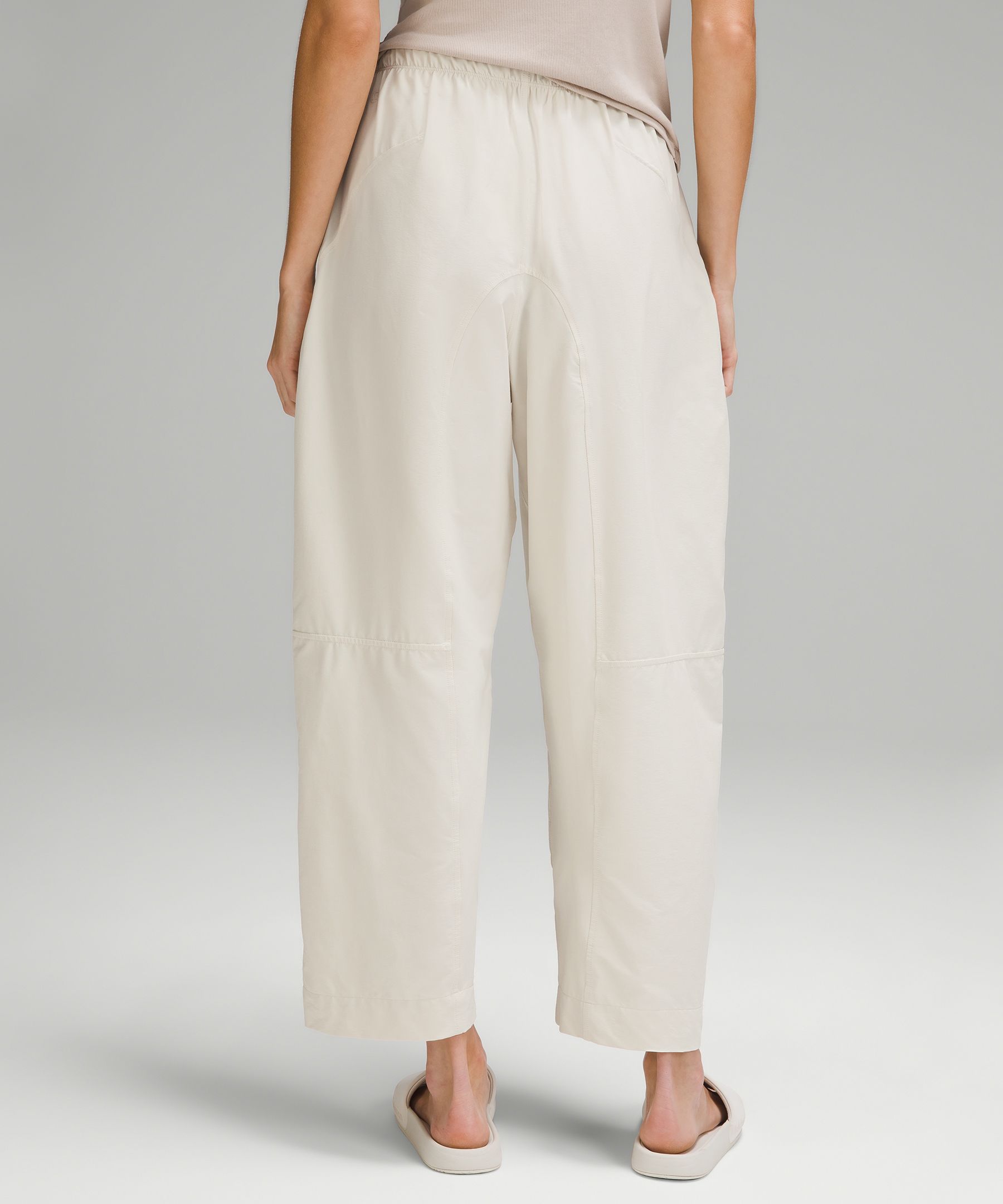 Lightweight Mid-Rise Barrel-Leg Cropped Pant, Women's Capris