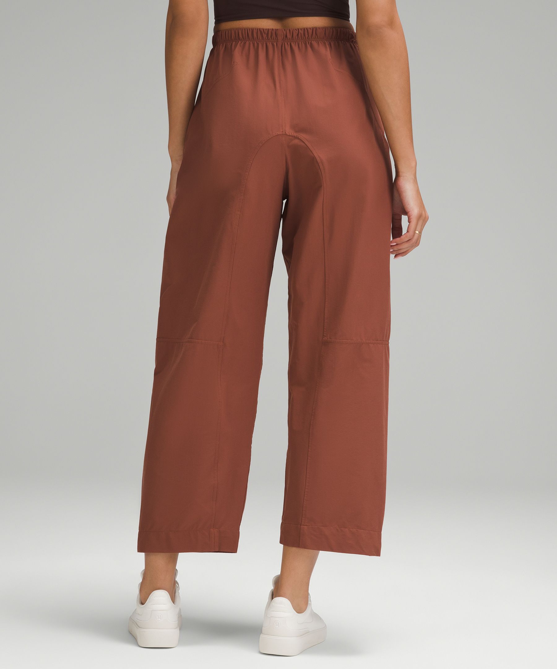Lululemon Lightweight Mid-rise Barrel-leg Cropped Pants