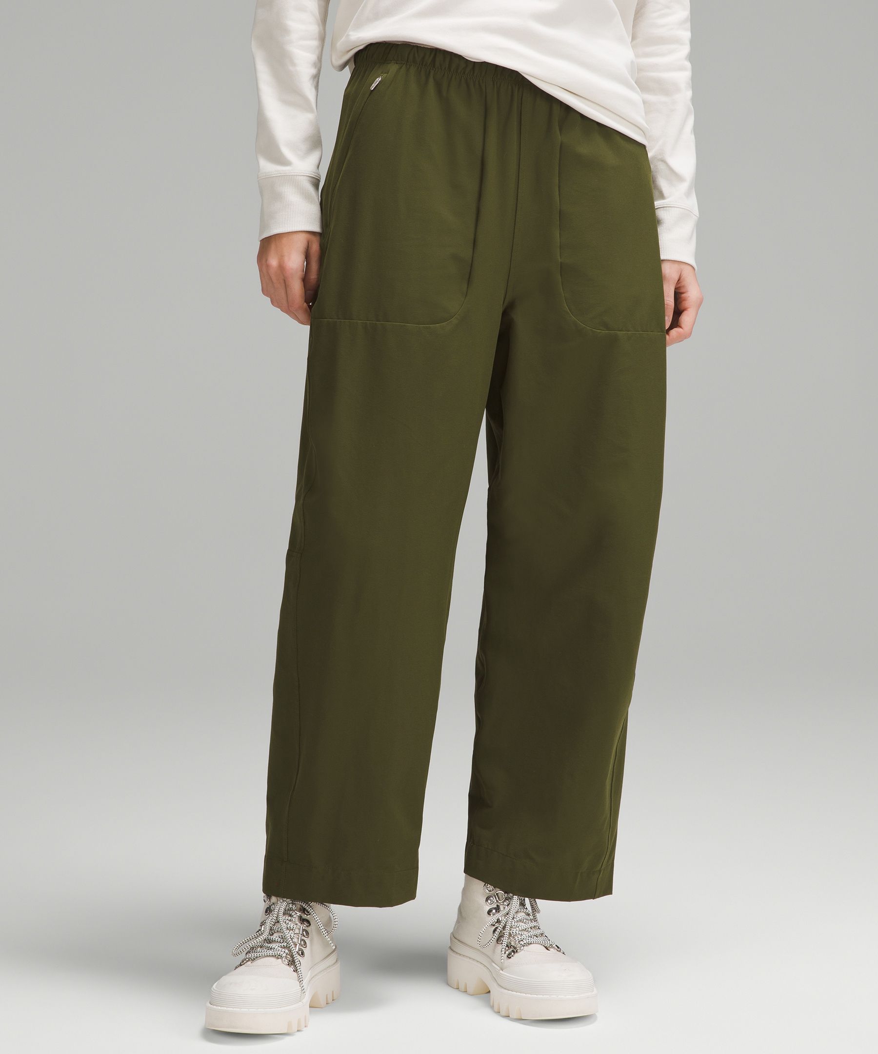 Lululemon Lightweight Mid-rise Barrel-leg Cropped Pants