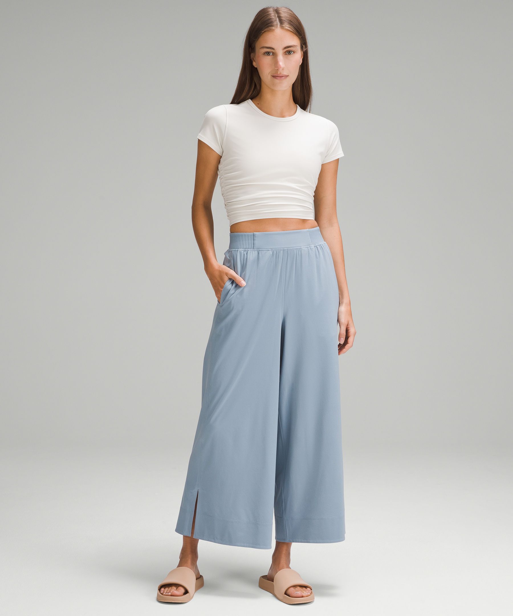 Stretch Woven High-Rise Flowy Wide-Leg Cropped Pant | Women's