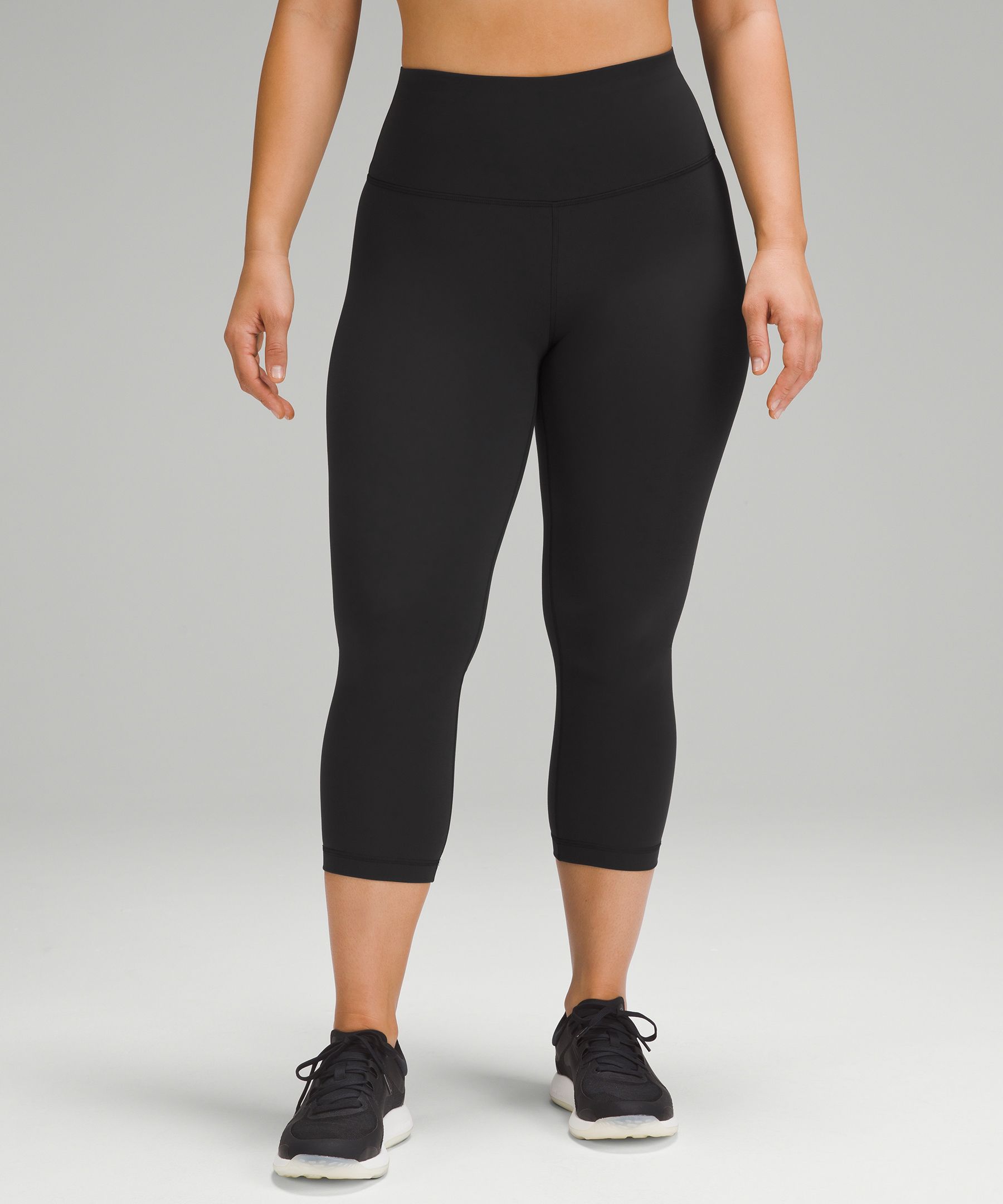 Wunder Train Contour Fit High-Rise Crop 21