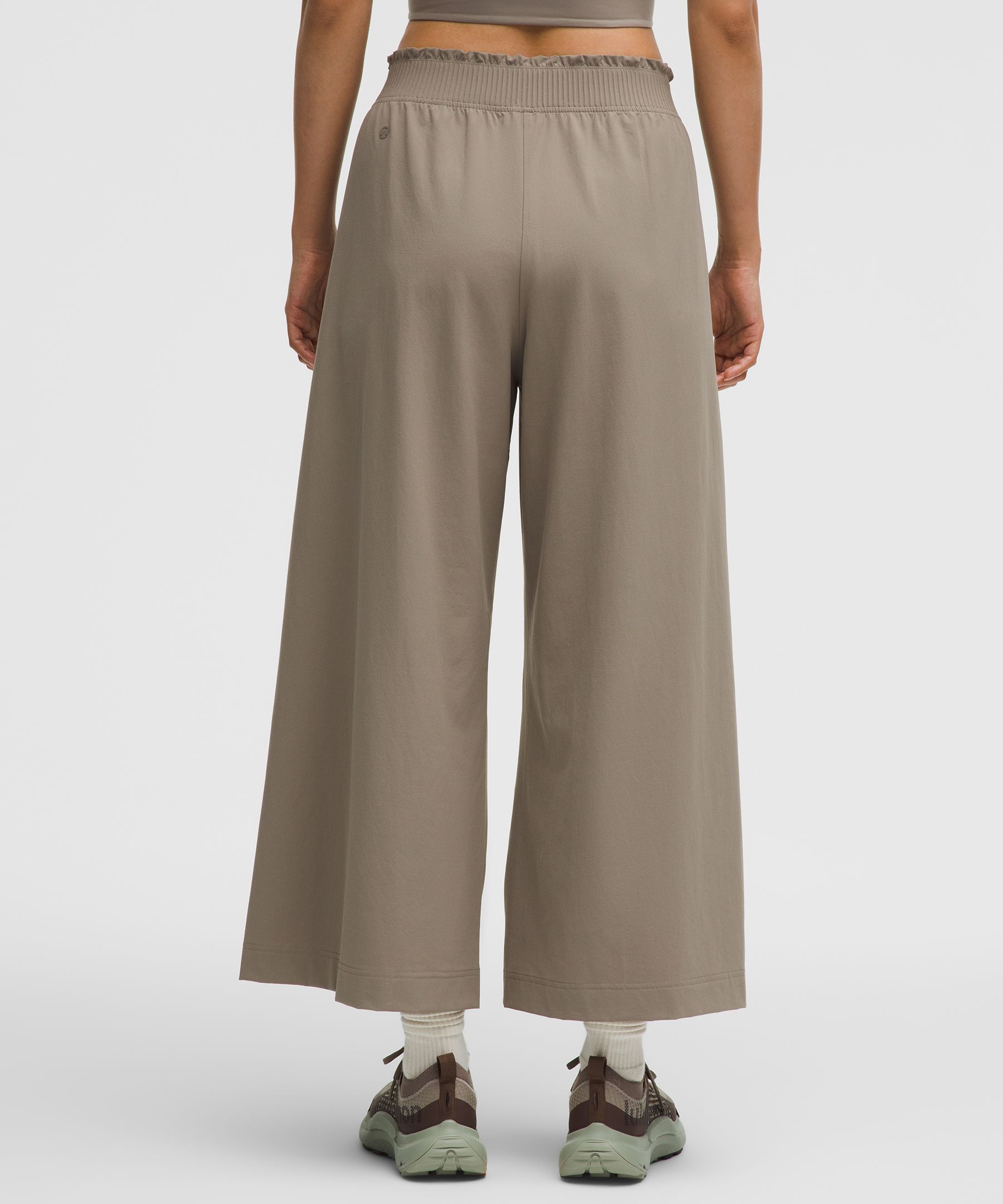 Lululemon Stretch Woven Ruffle-waist Wide-leg Cropped Pant