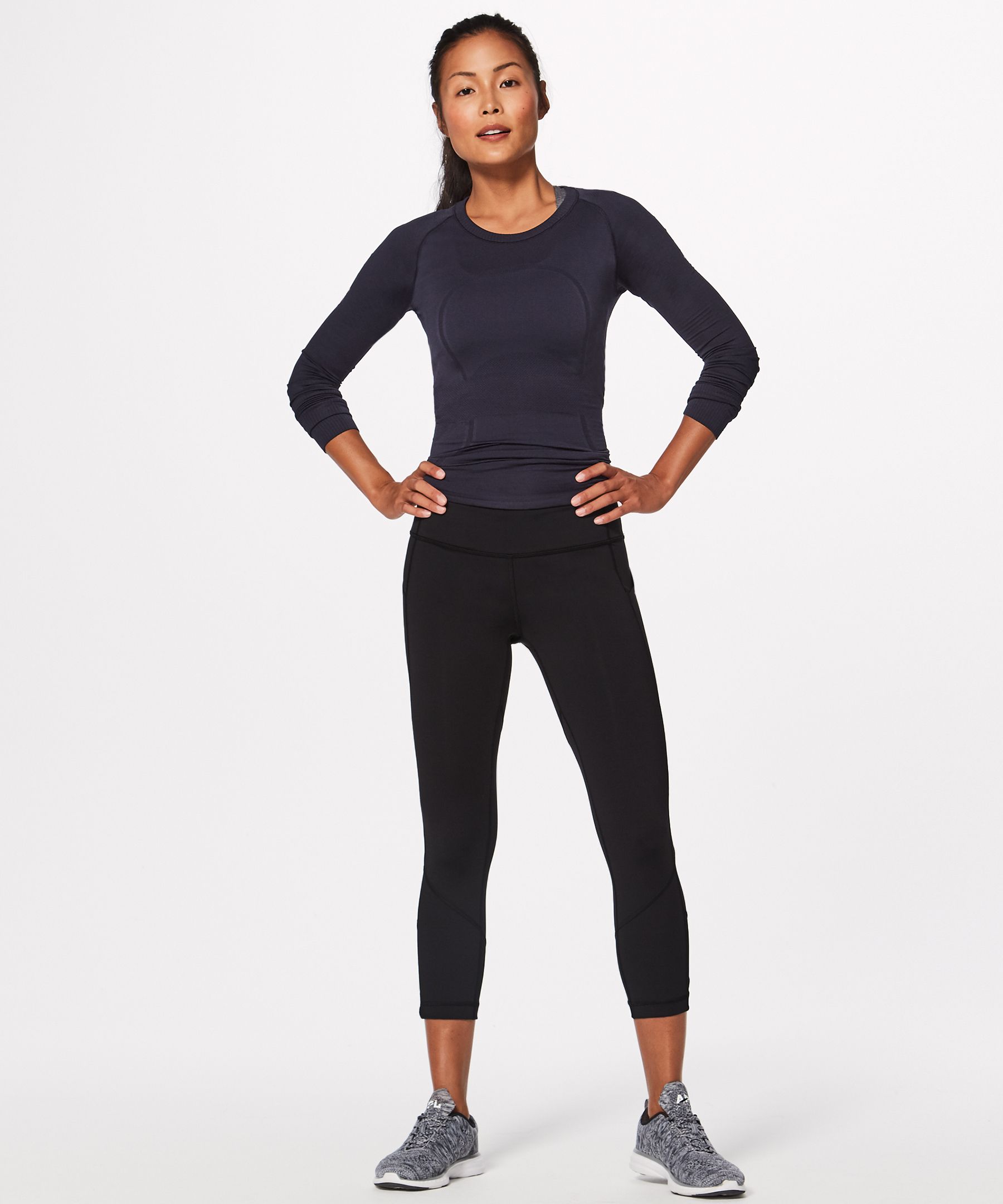 Lululemon Pace Rival Crop Black Ruched Ankle Side Pocket Active Leggings  Size 4 - $36 - From gracieumbrella