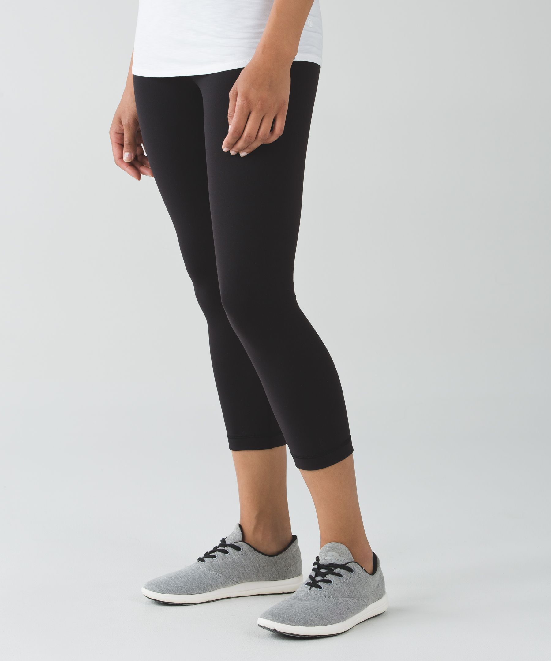 Lululemon Wunder Under Leggings 21 Cropped Jeans