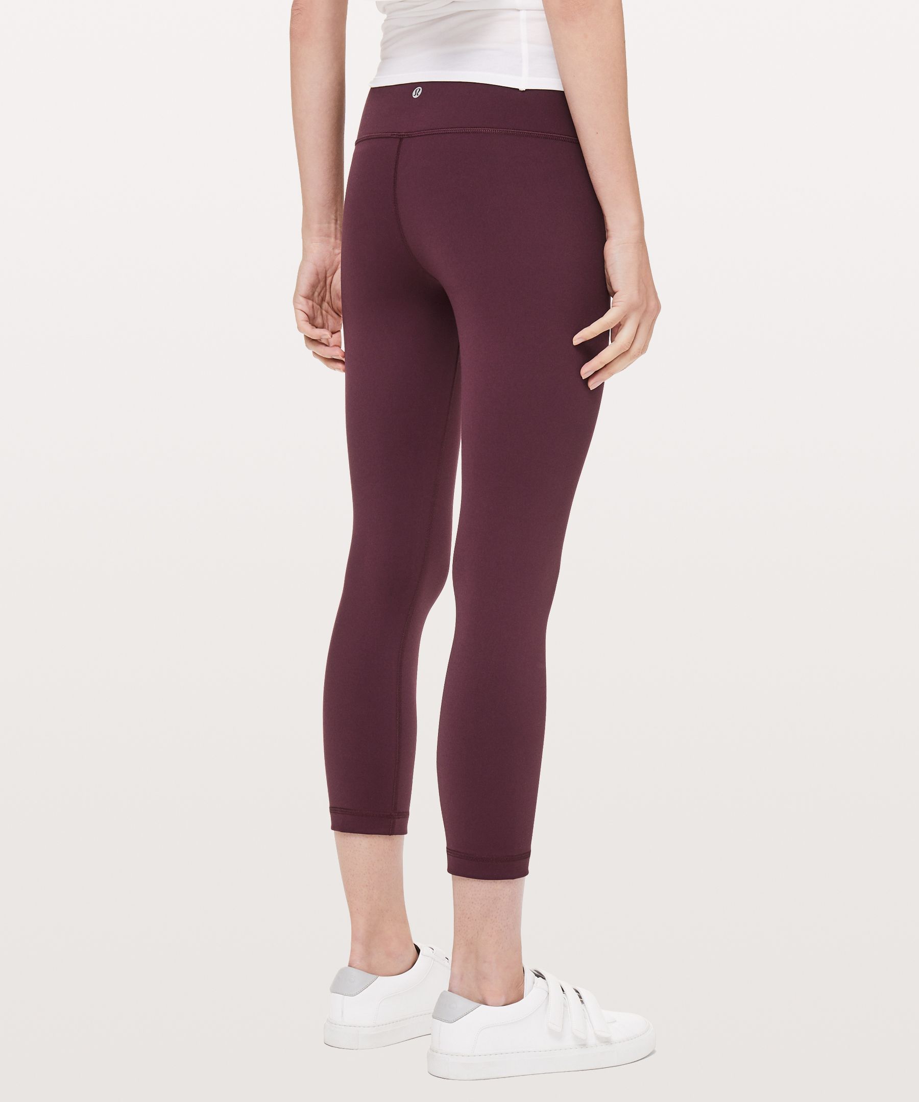 Wunder Under Crop MR