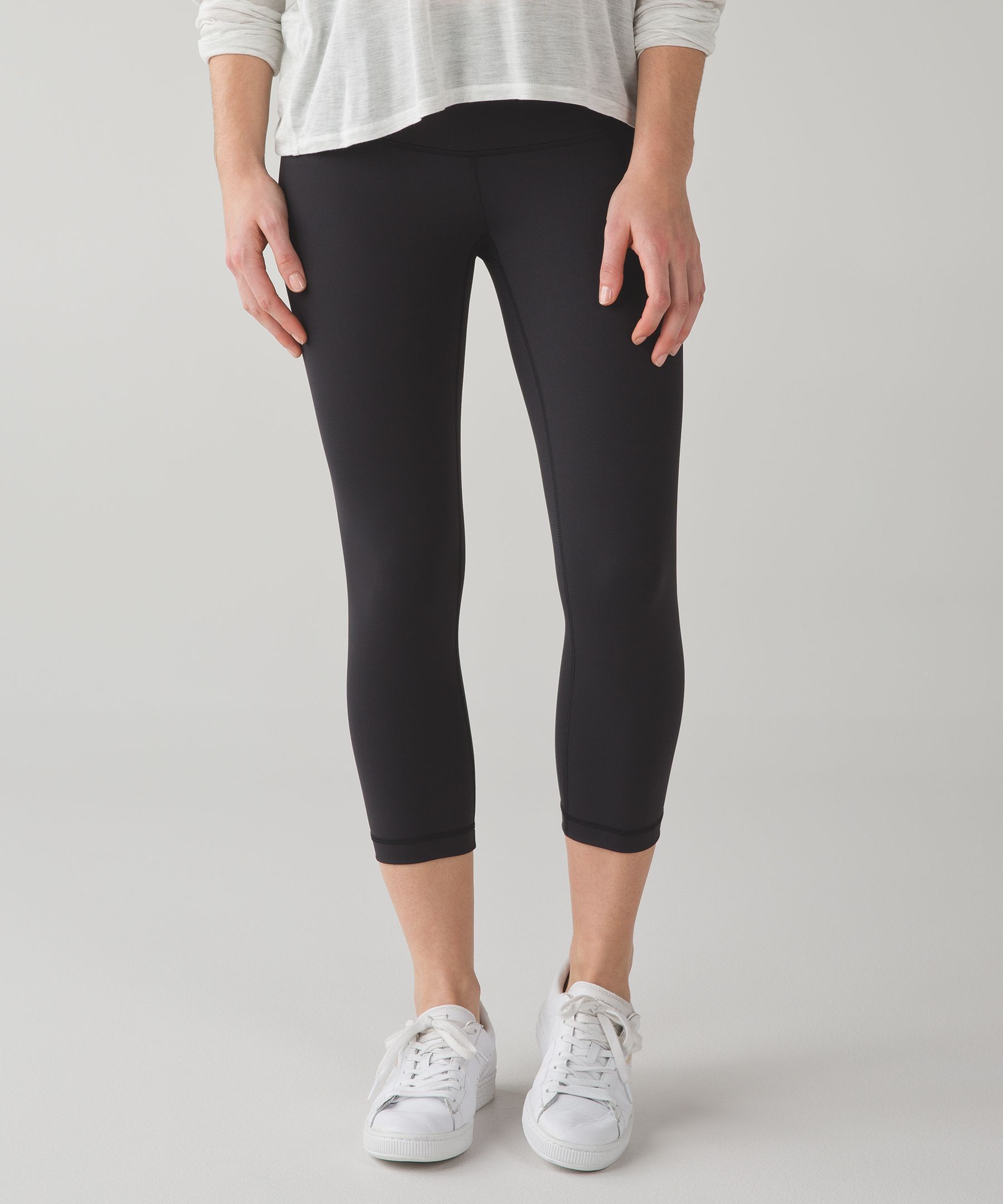 Lululemon Wunder Under High-rise Crop 21" Full-on Luxtreme In Black