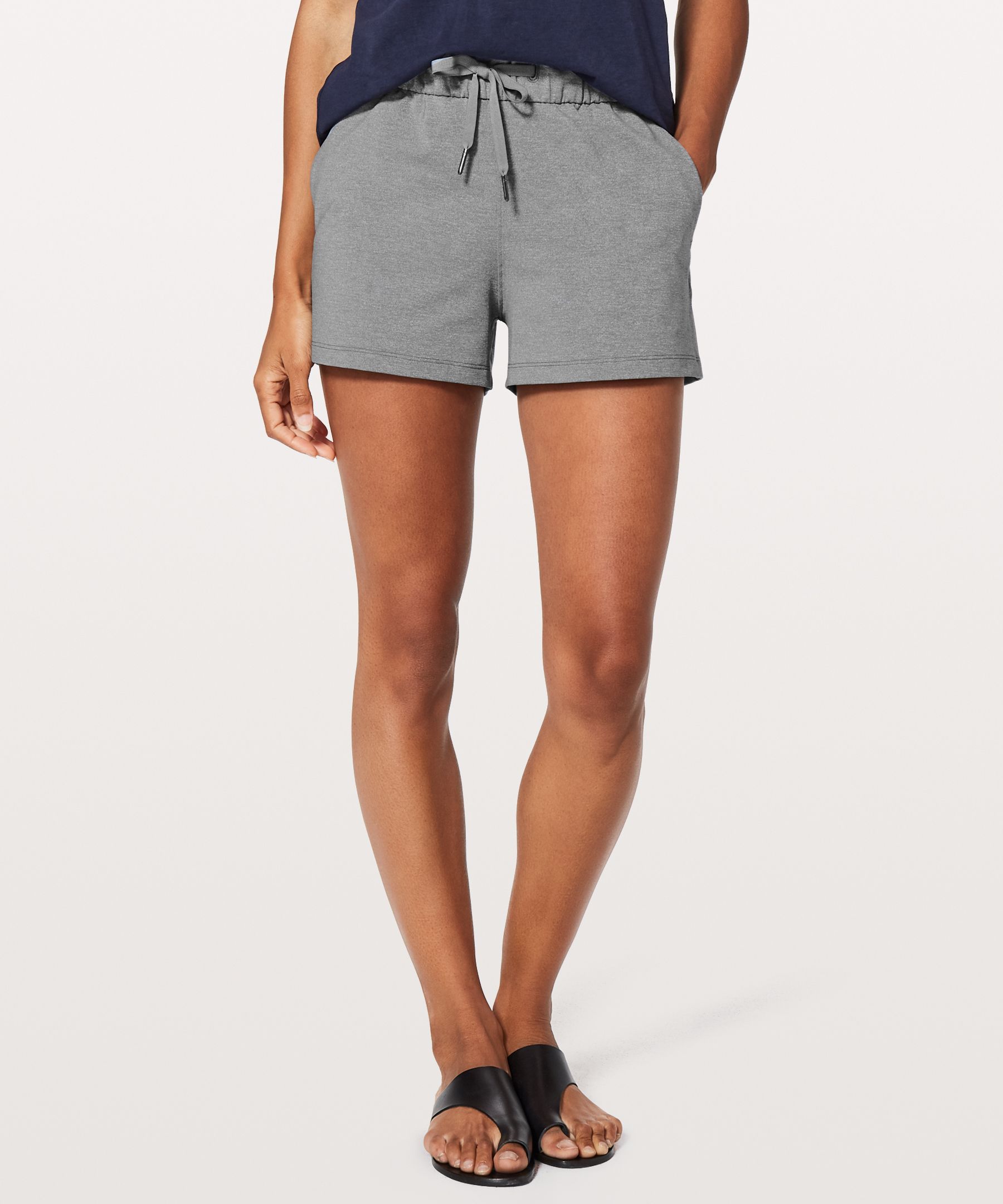 lululemon on the fly short